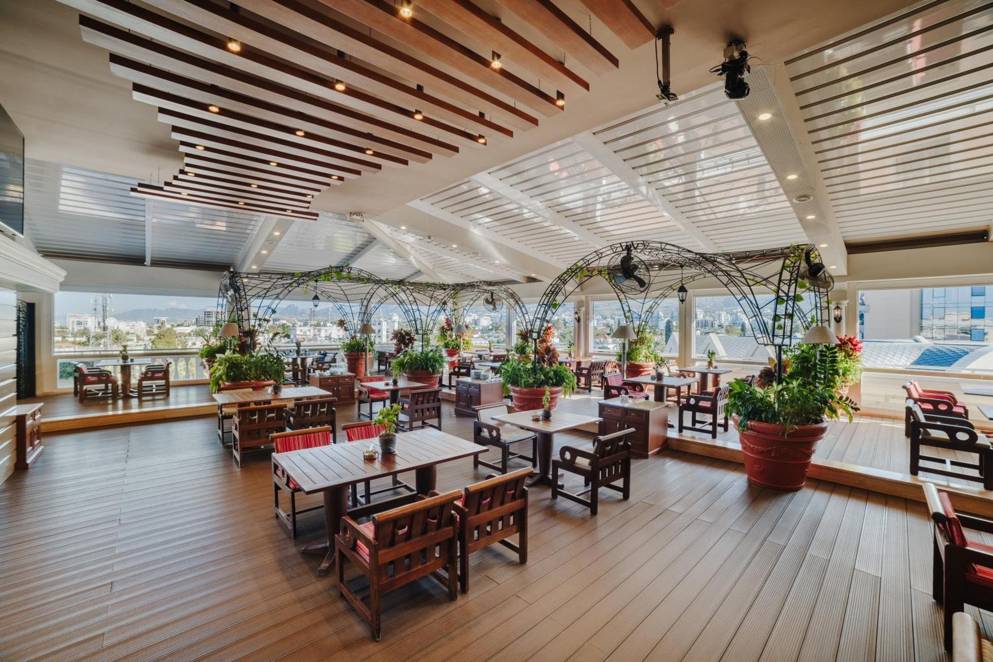 Hotel The Arkin Colony 5*