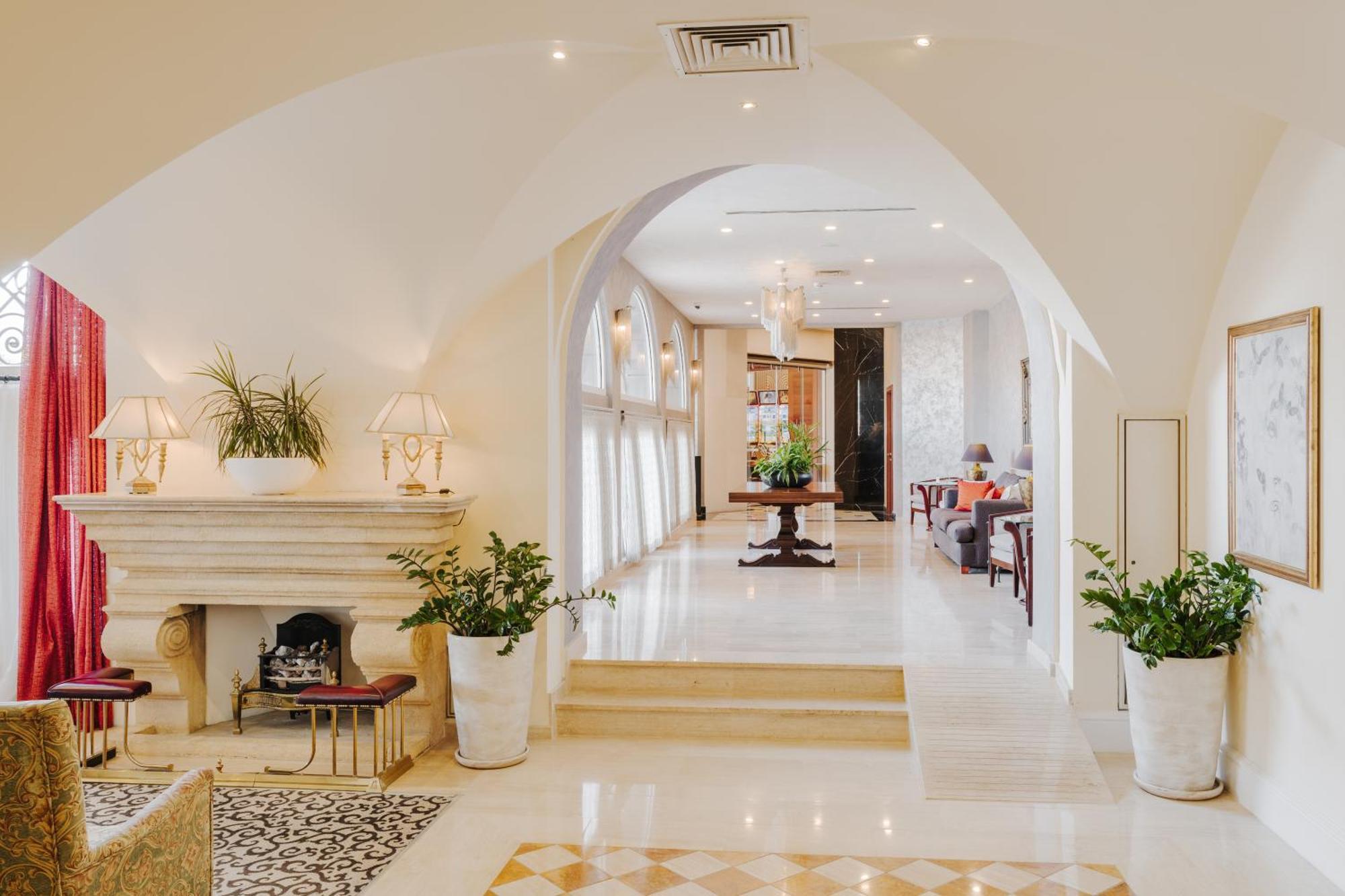 The Arkin Colony Hotel 5*