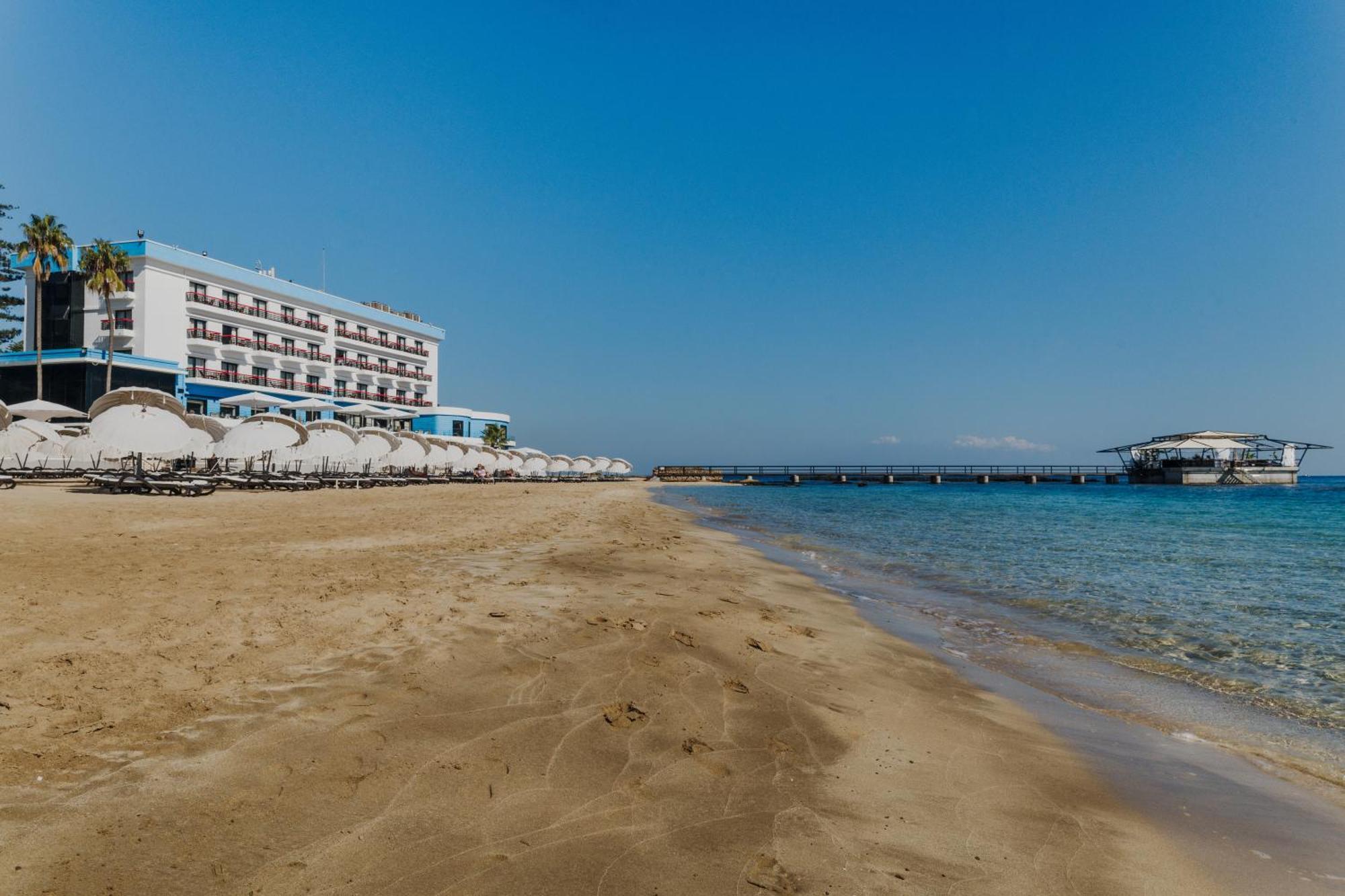 Arkin Palm Hotel