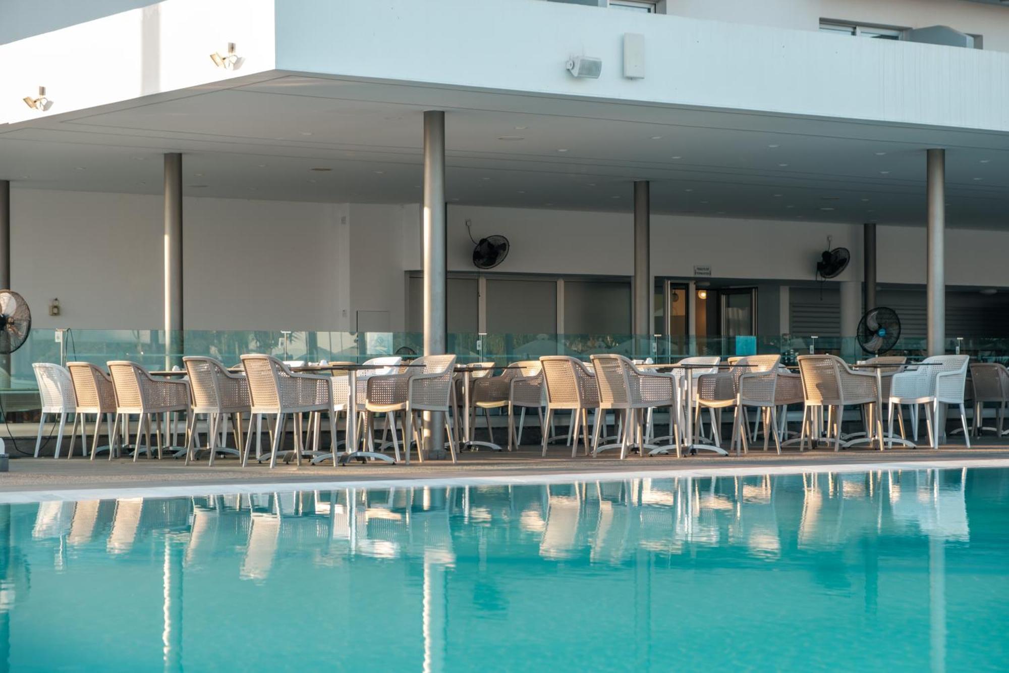 Kapetanios Bay Hotel Protaras
