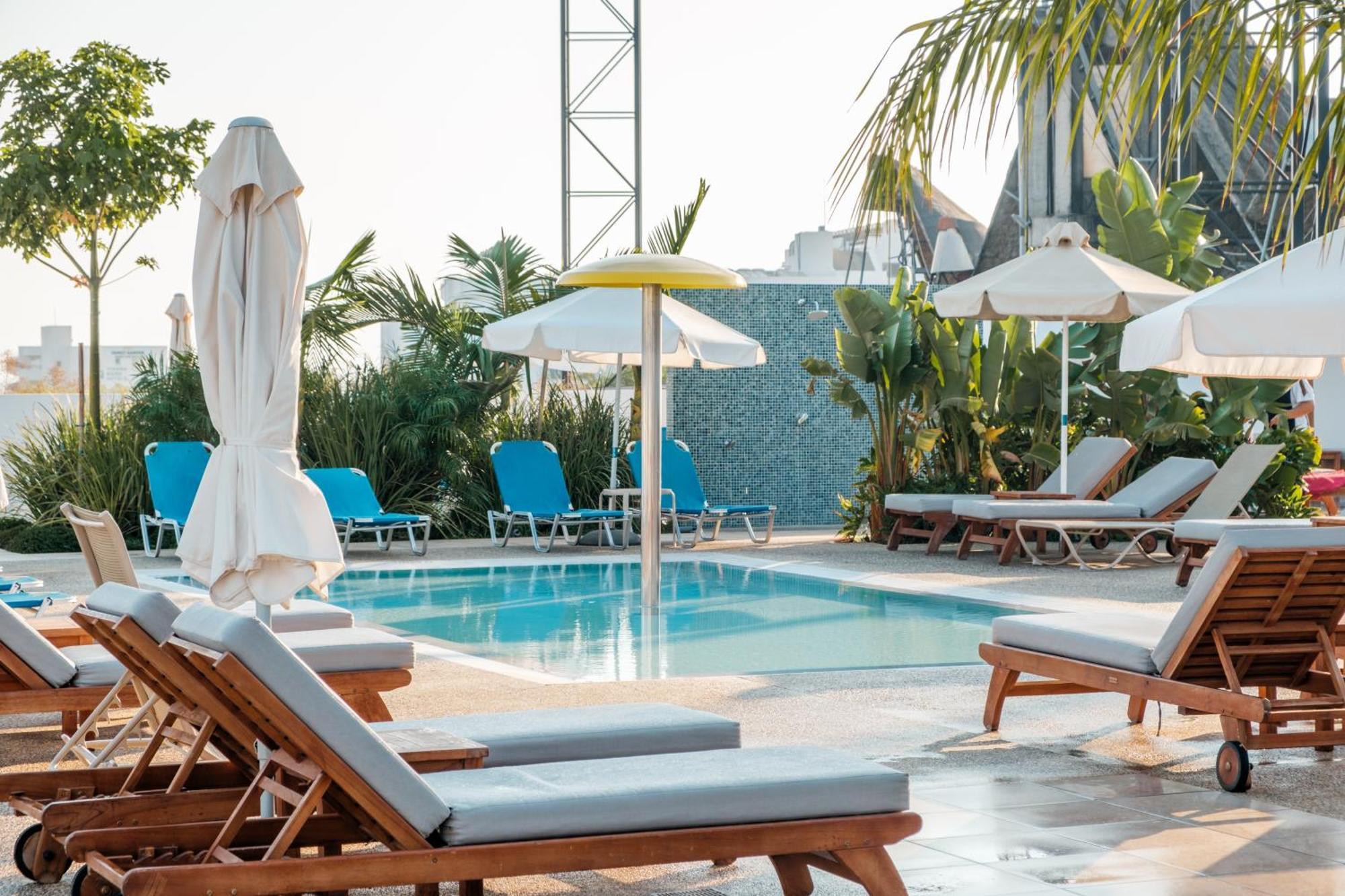 Kapetanios Bay Hotel 3*