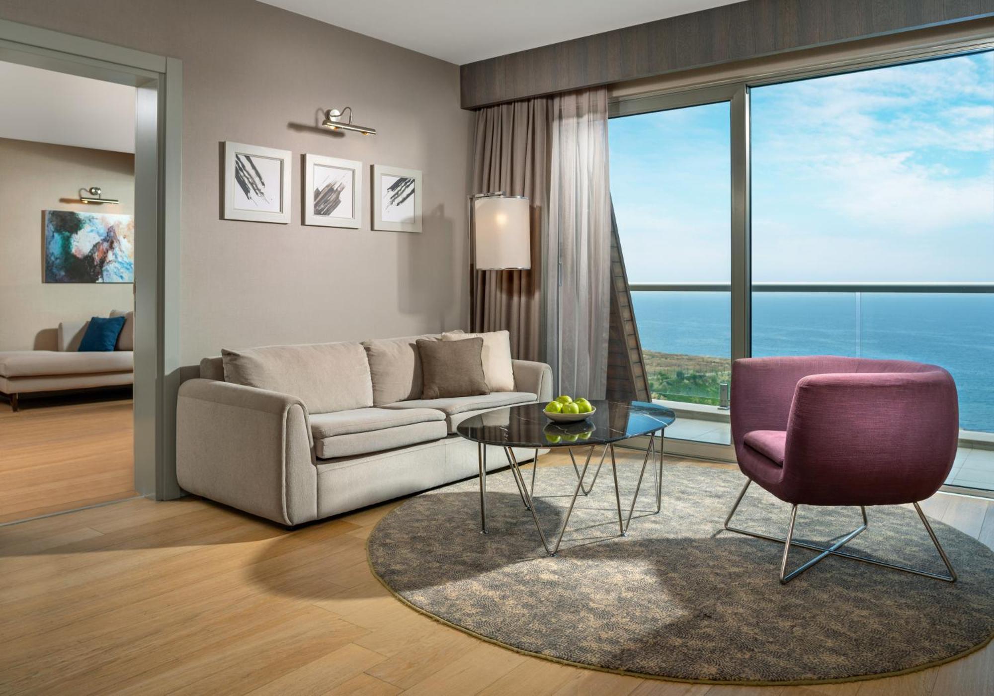Hotel Elexus Hotel Resort & Spa & Casino 5*