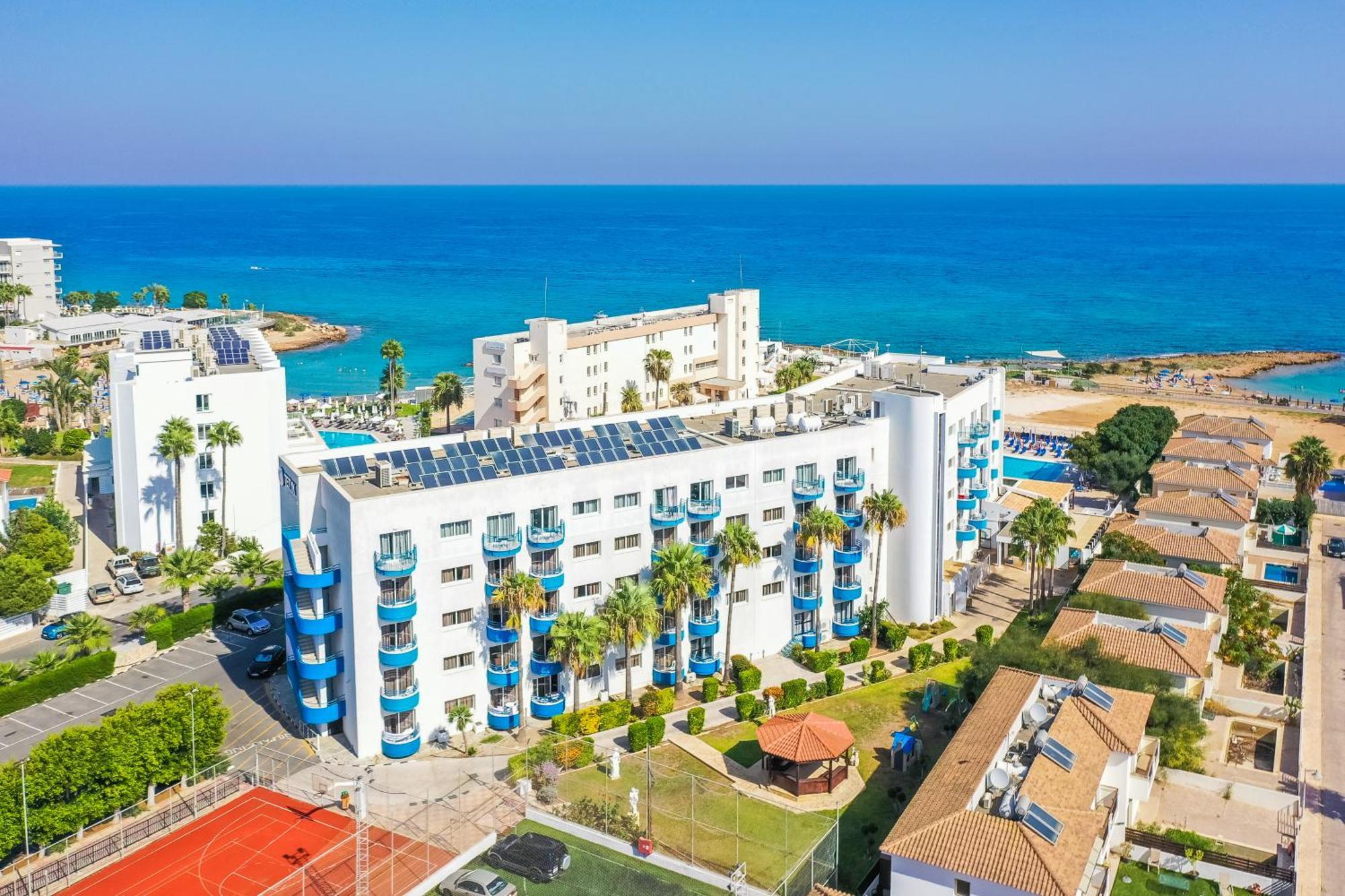 Tetyk Hotel 3*