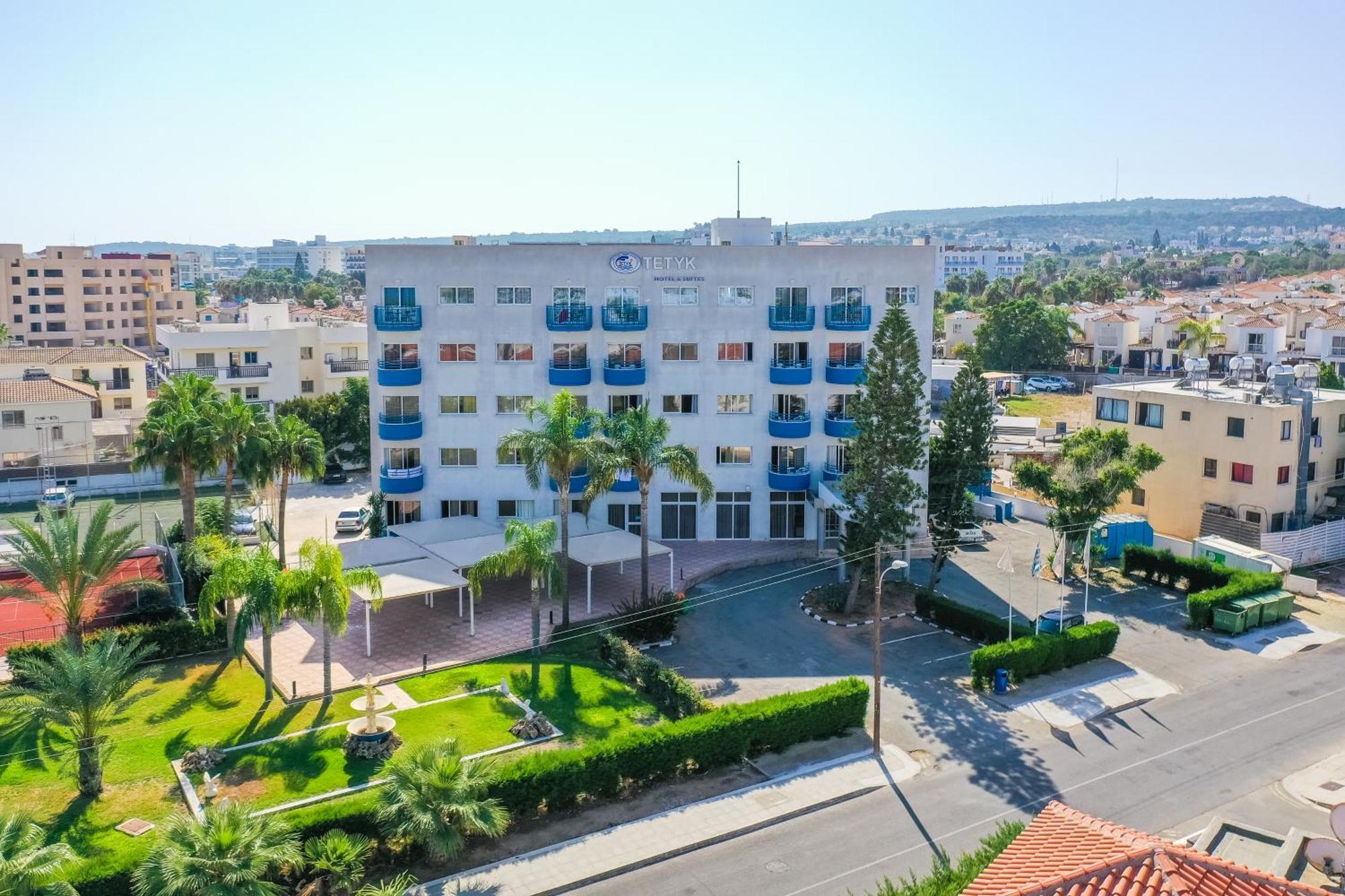Tetyk Hotel