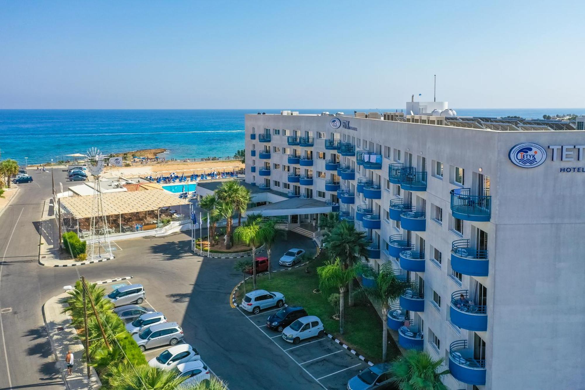 Tetyk Hotel Pernera