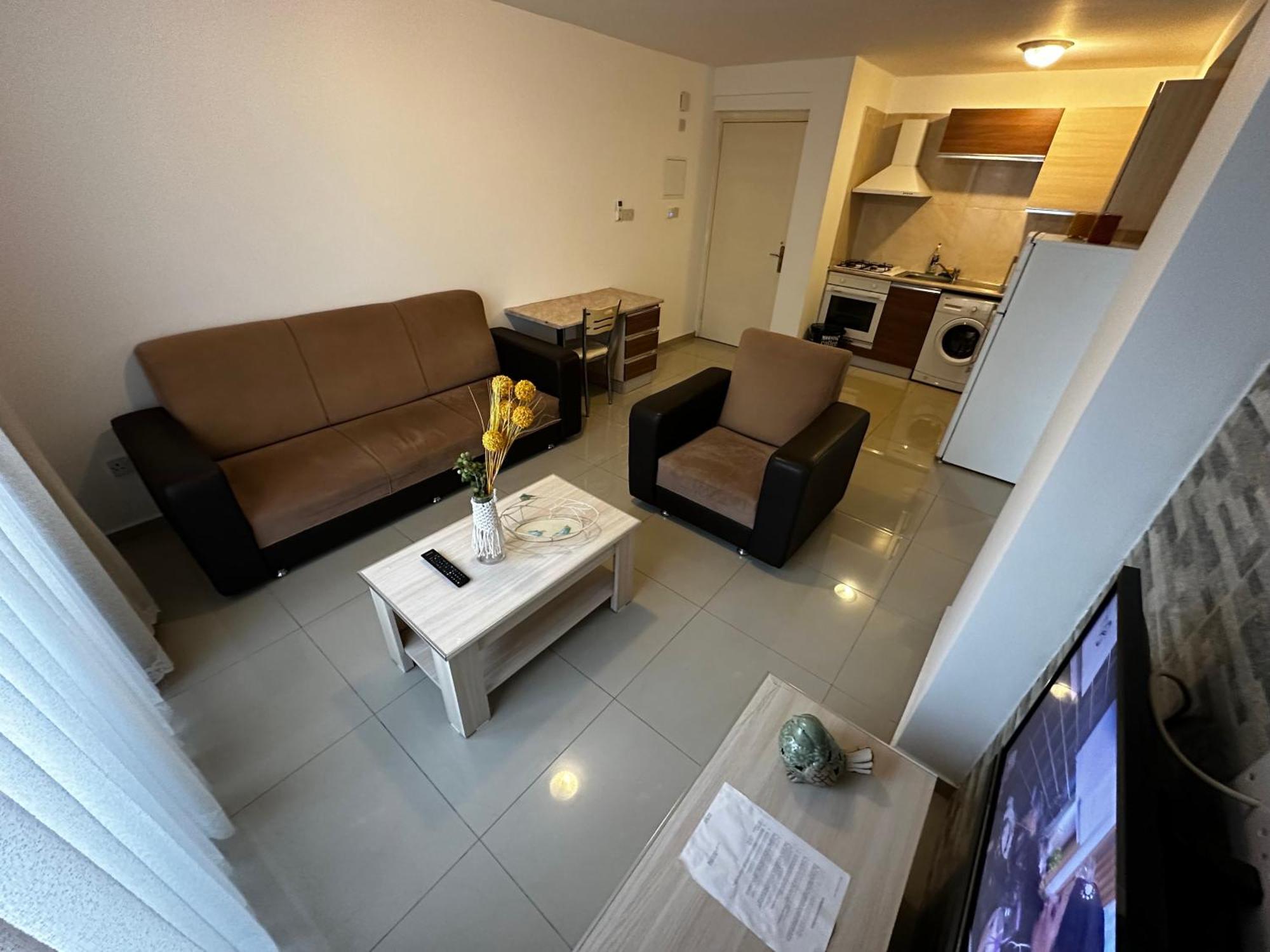 Apartment Kyrenia Center, 2 Bedroom, 1 Living Room, Residential Kyrenia (Northern Cyprus)