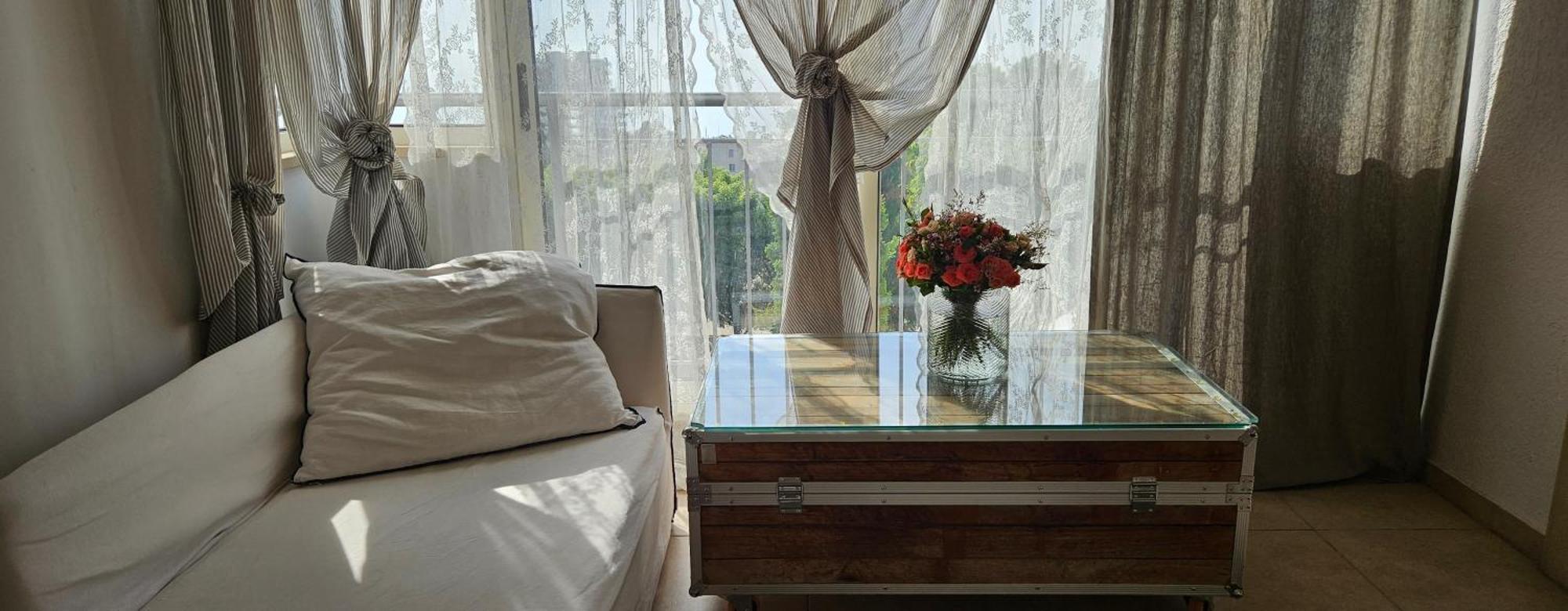 Seaview 6 Bedroom With 28c Private Pool Limassol