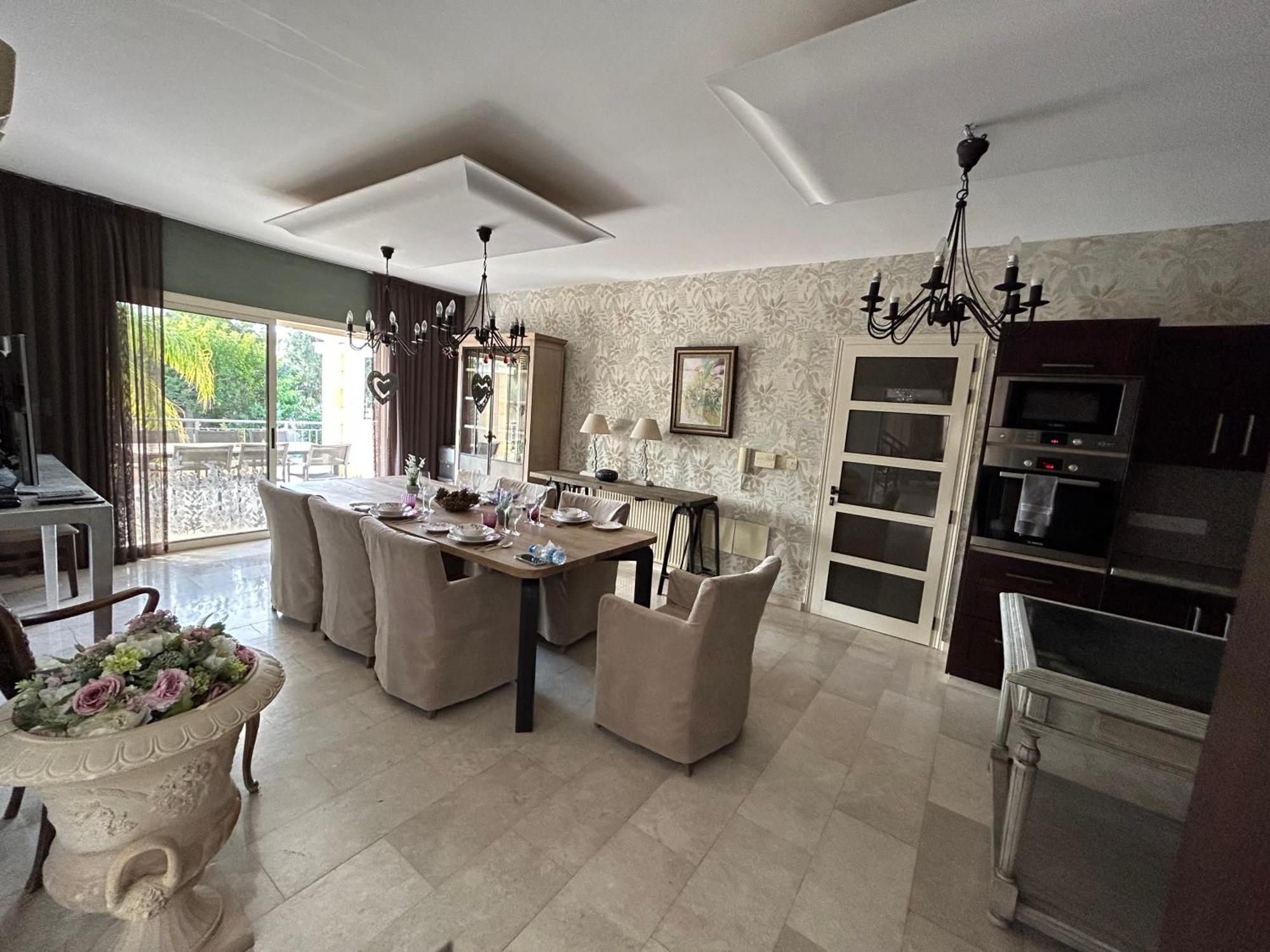 Seaview 6 Bedroom With 28c Private Pool