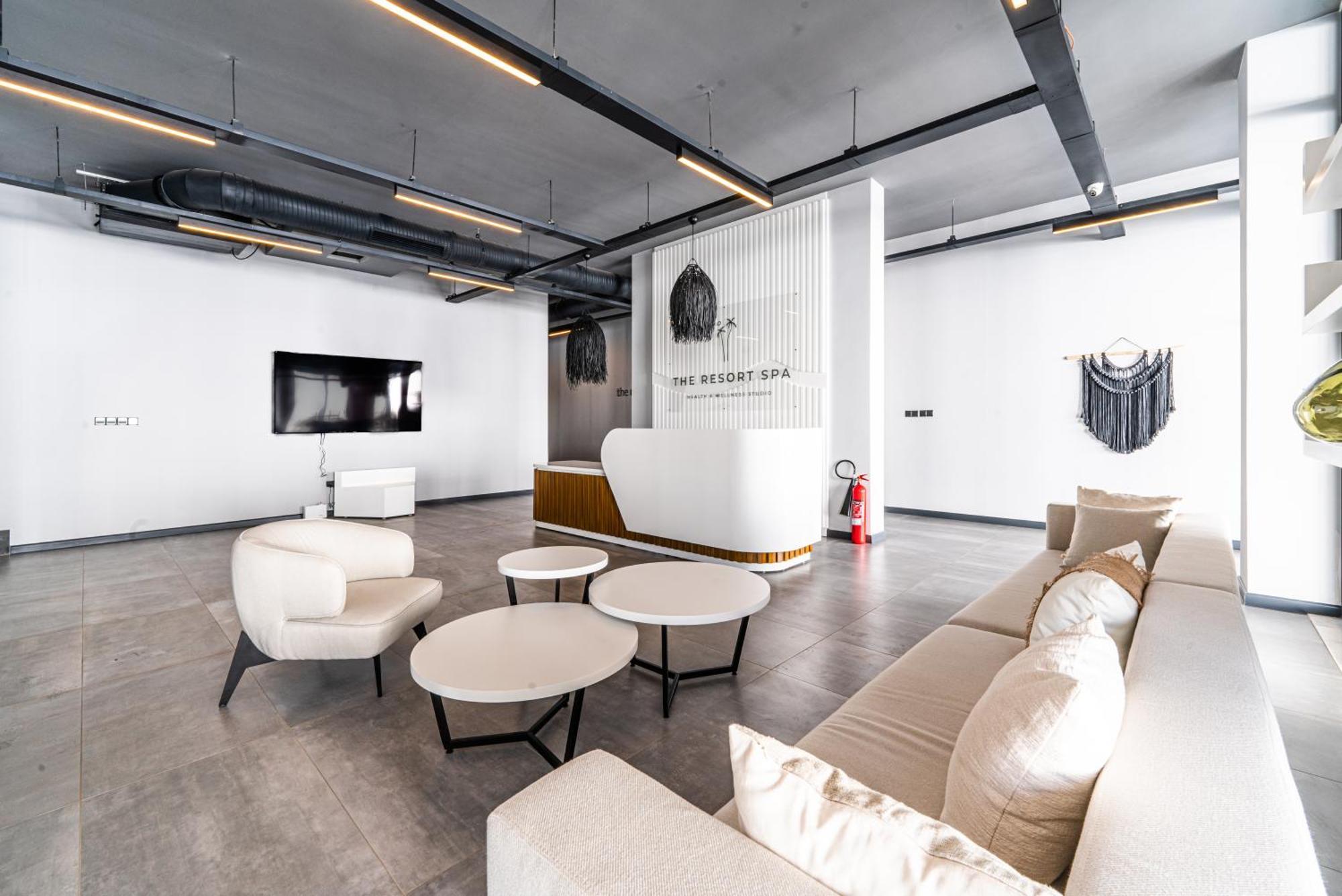 The Country Club & Appartement *