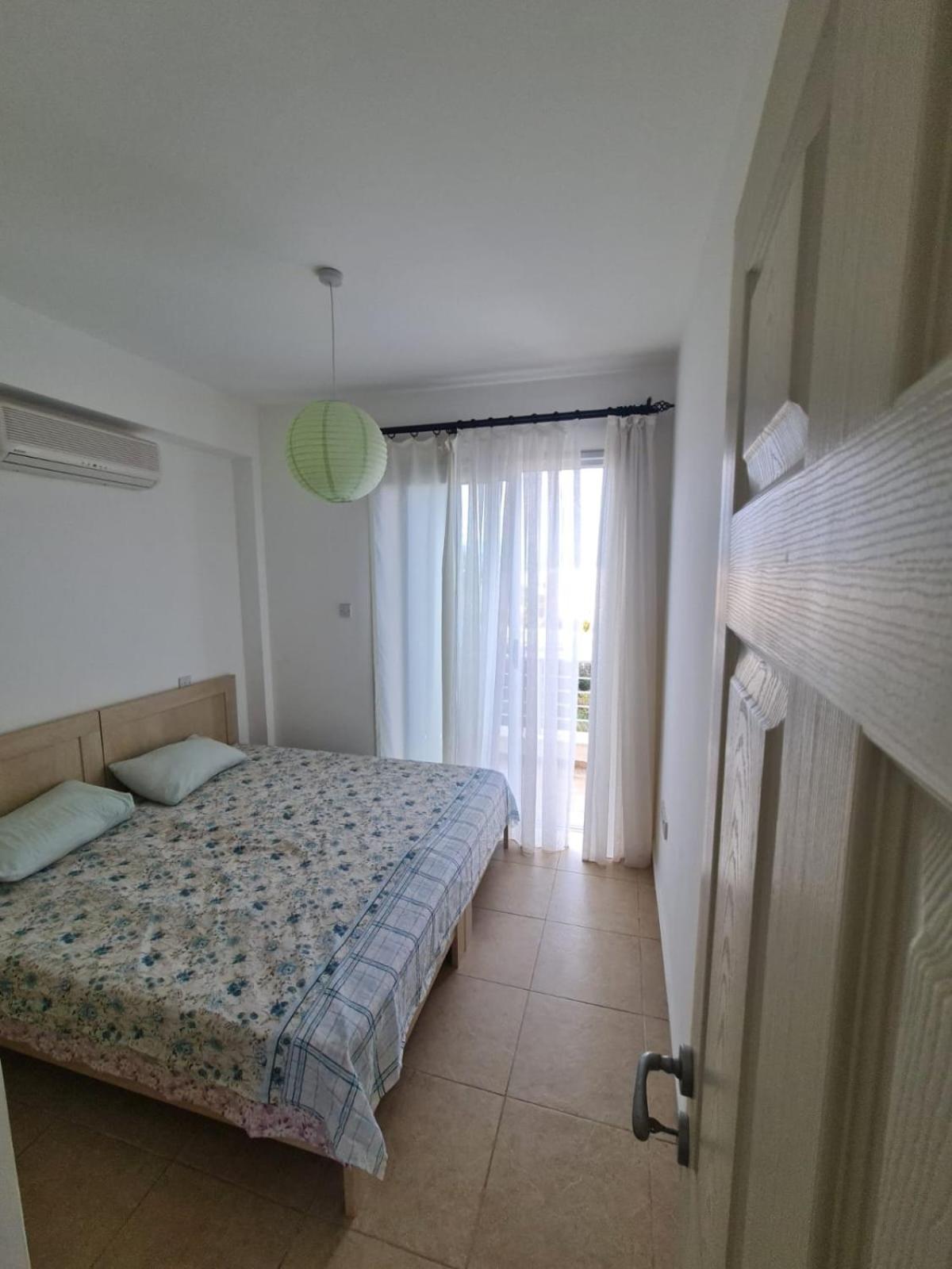 Appartement Penthouse With Rooftop Terrace Akanthou