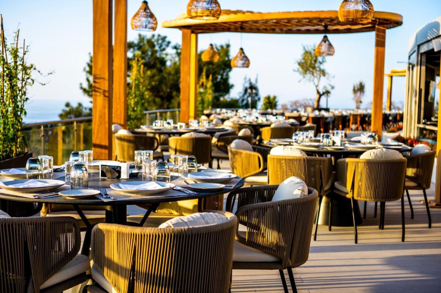 Chamada Prestige And Casino Hotel Agios Epiktitos