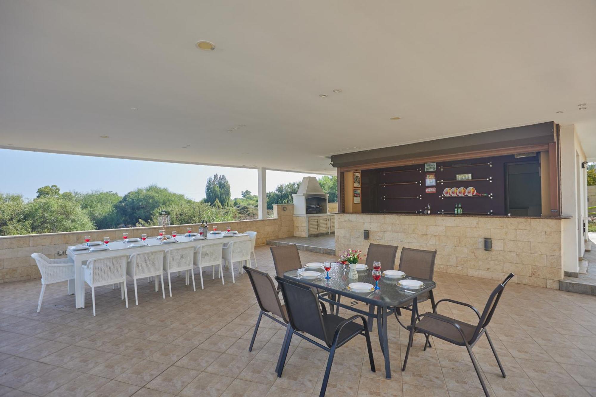 Sparta Luxury