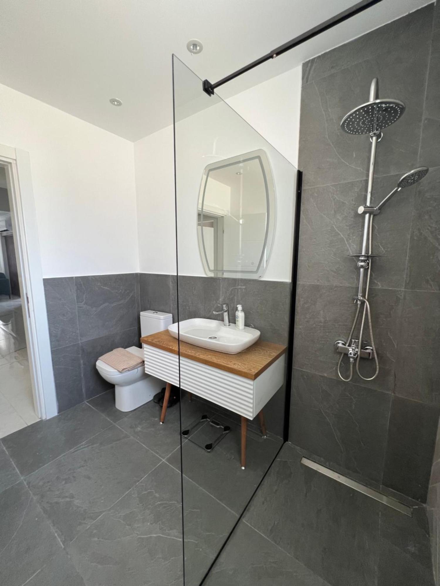New Sea View Flat In Long *