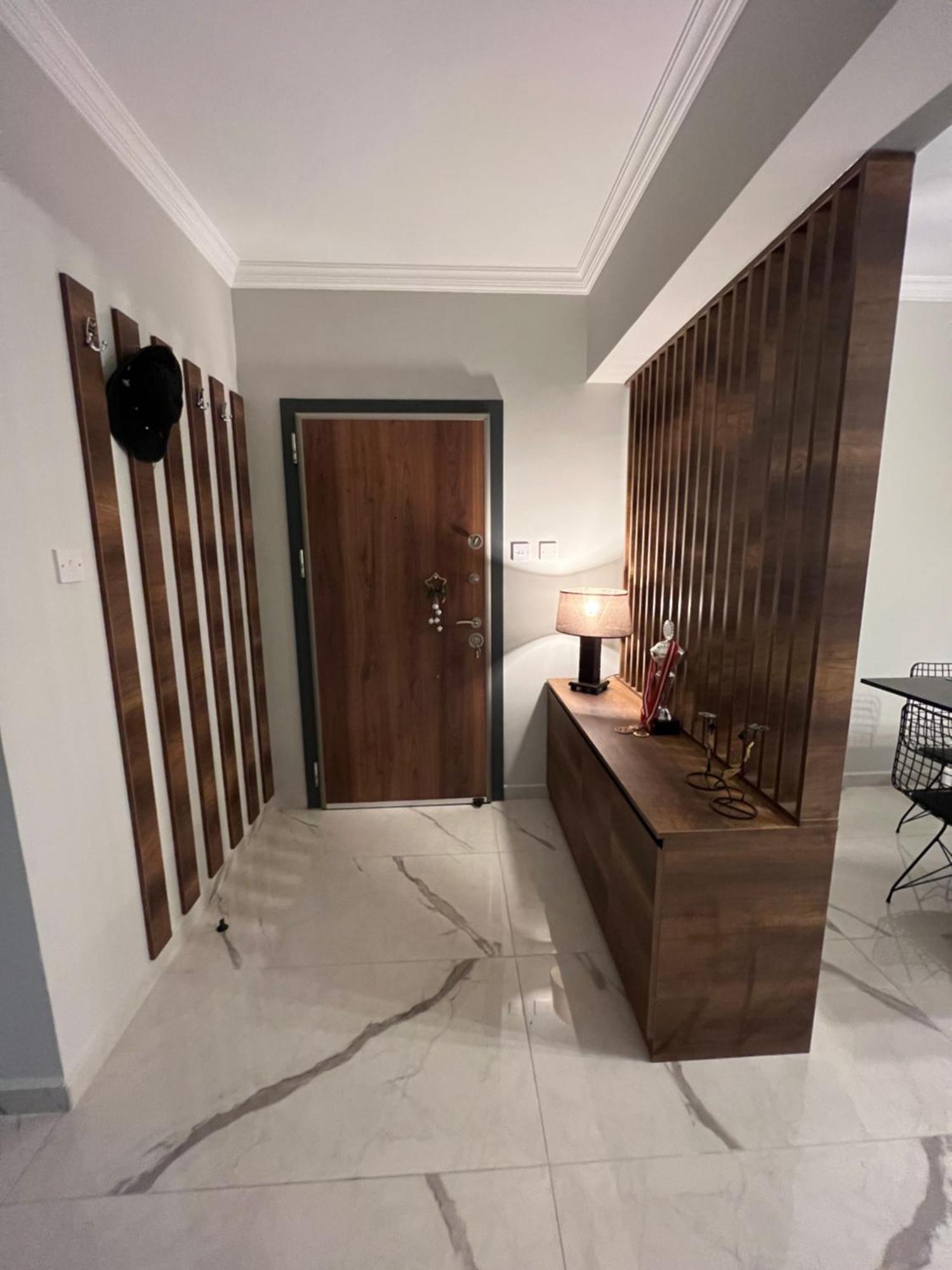 New Sea View Flat In Long Apartment *