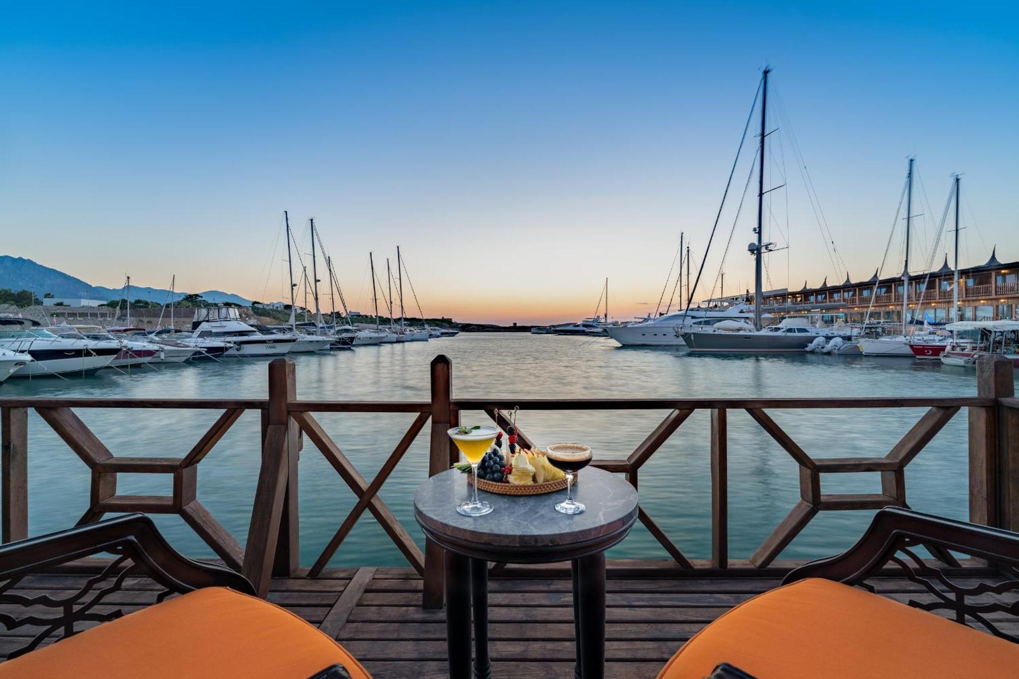 Les Ambassadeurs Casino&marina 3*
