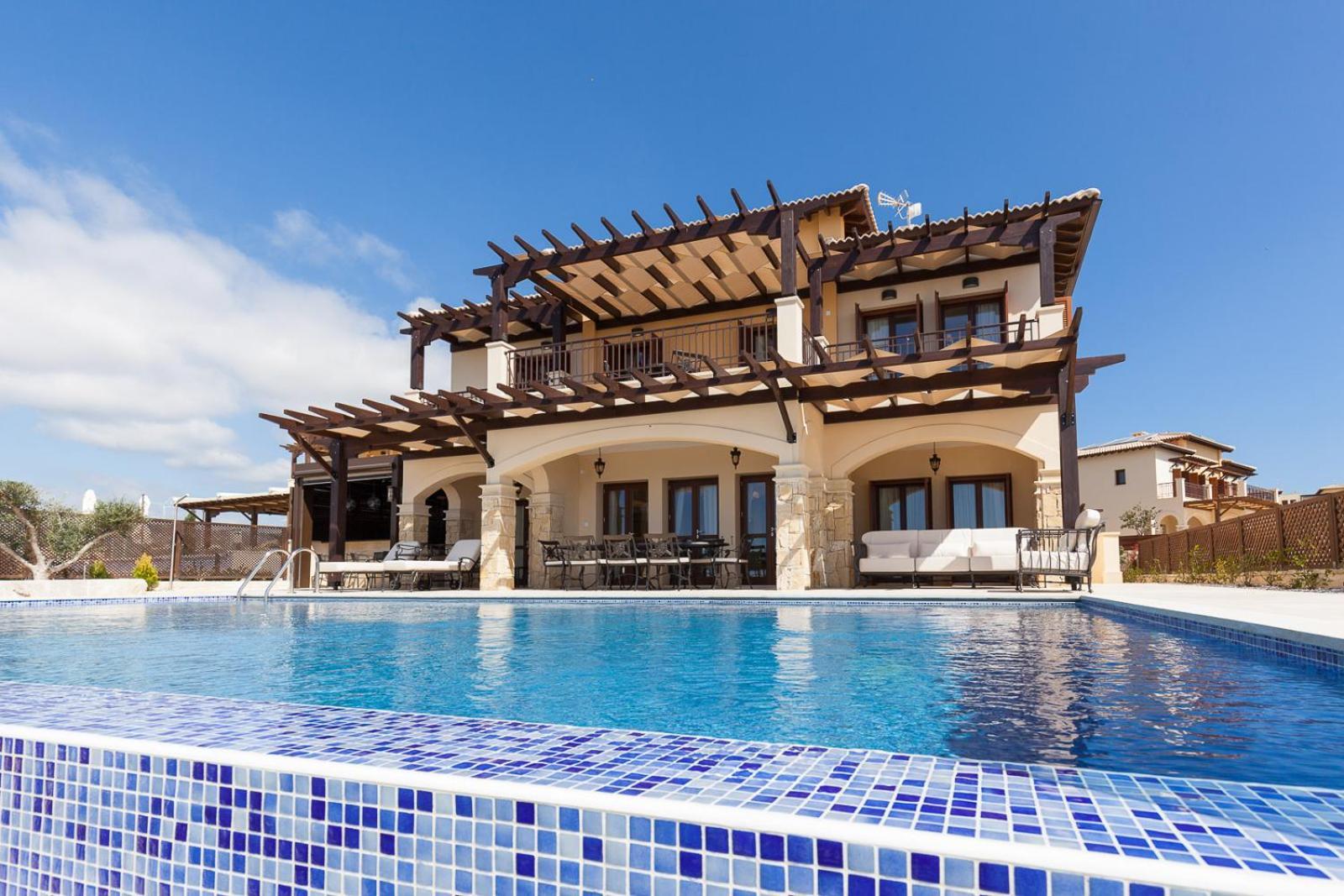 Resort Aphrodite Hills - Junior 5*
