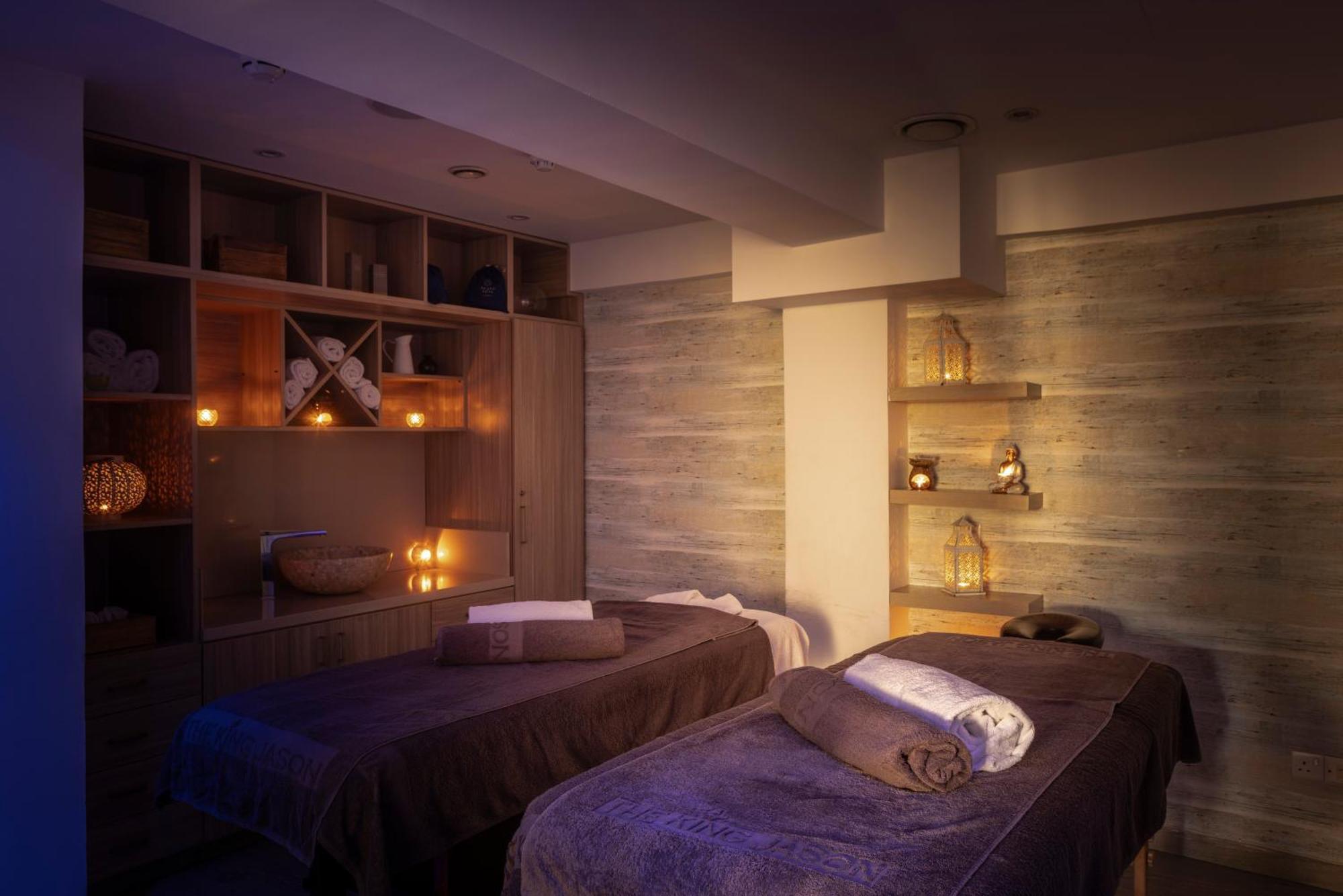 King Jason - Designed For Adults By Louis Hotel Paphos