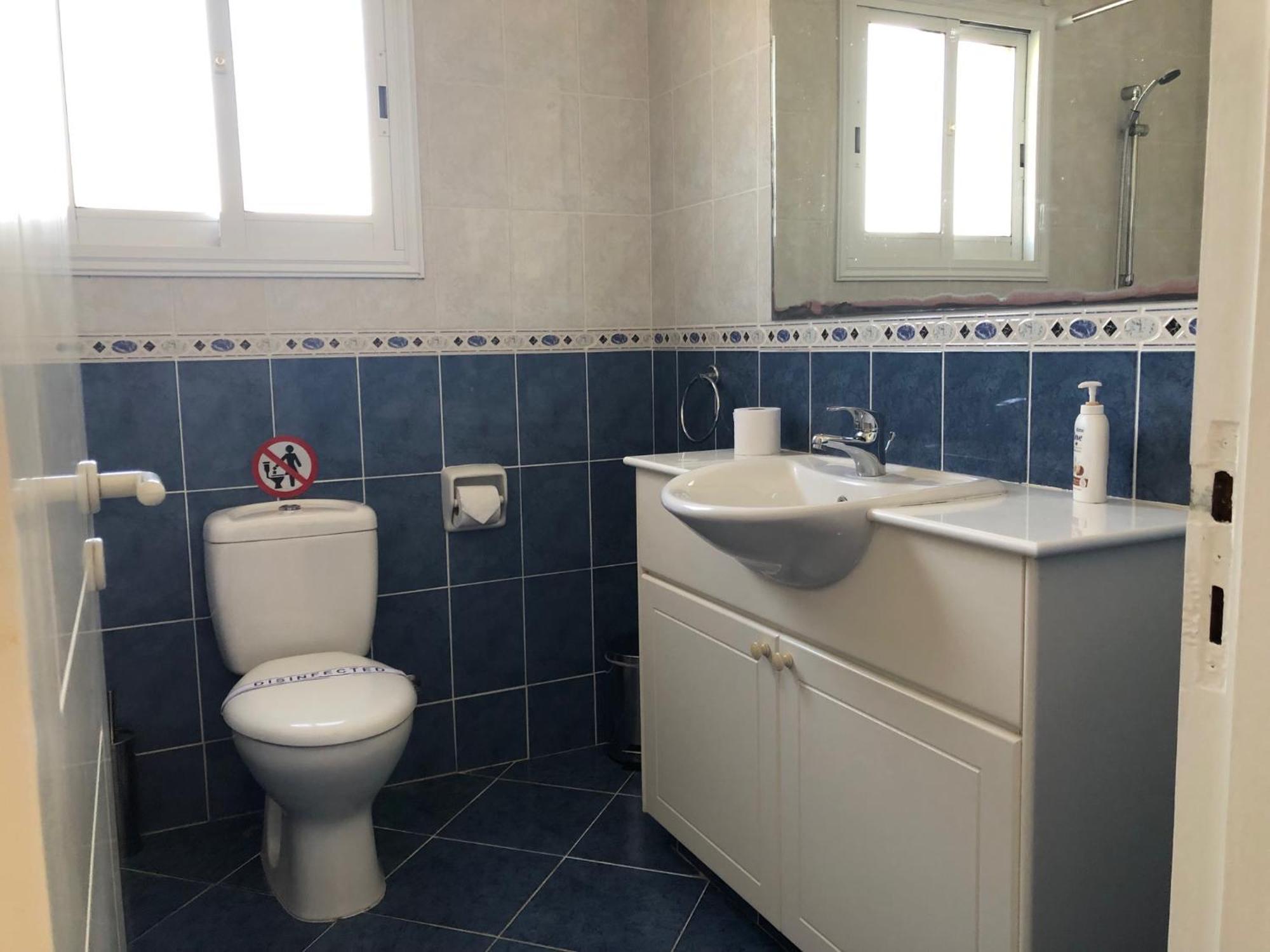 Apartamento Kings Palace - Spacious 2-bed With Sea Views And Large Patio *