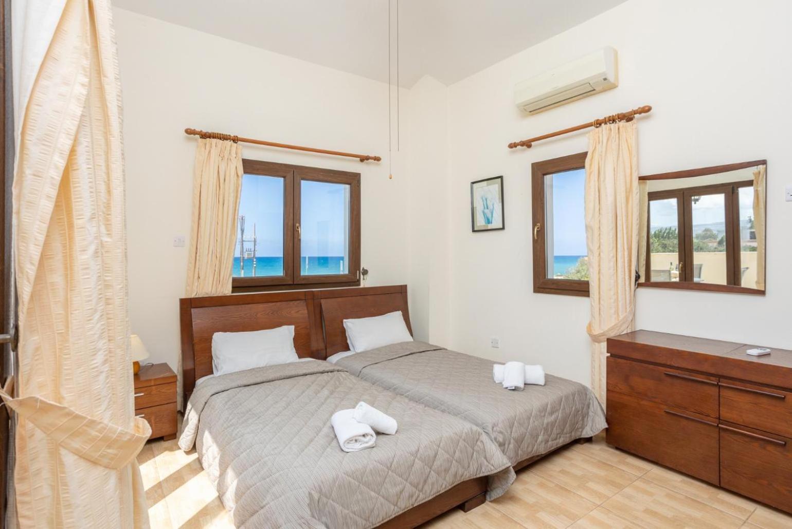 Villa Tsikkos Ena Argaka