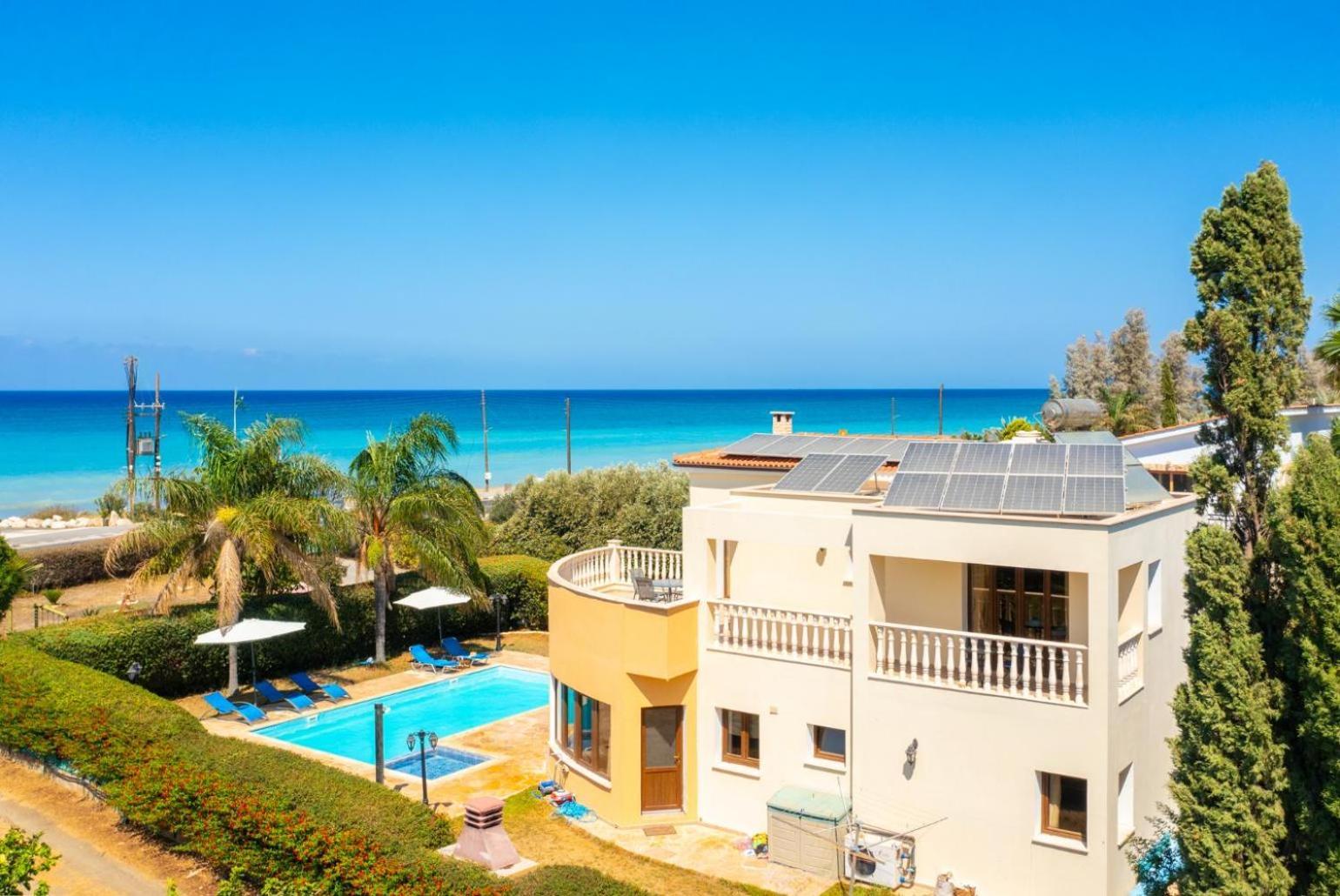 Villa Tsikkos Ena