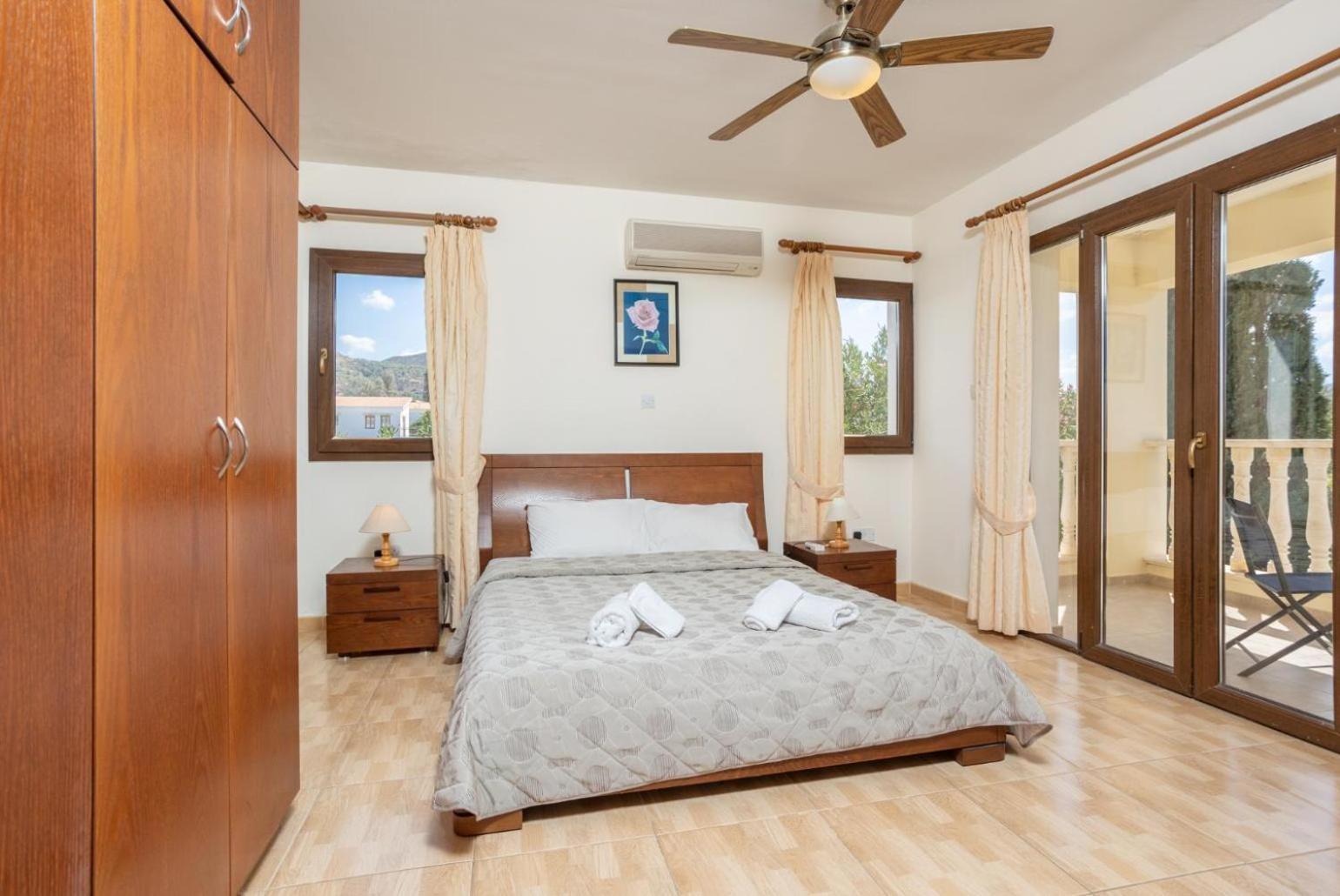 Villa Tsikkos Ena Argaka