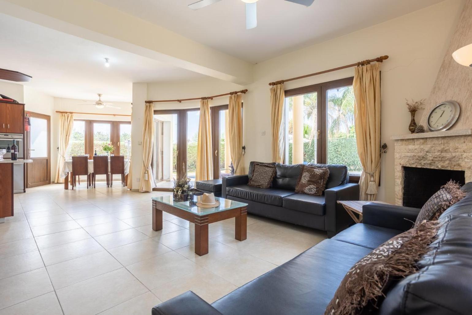 Villa Tsikkos Ena Argaka