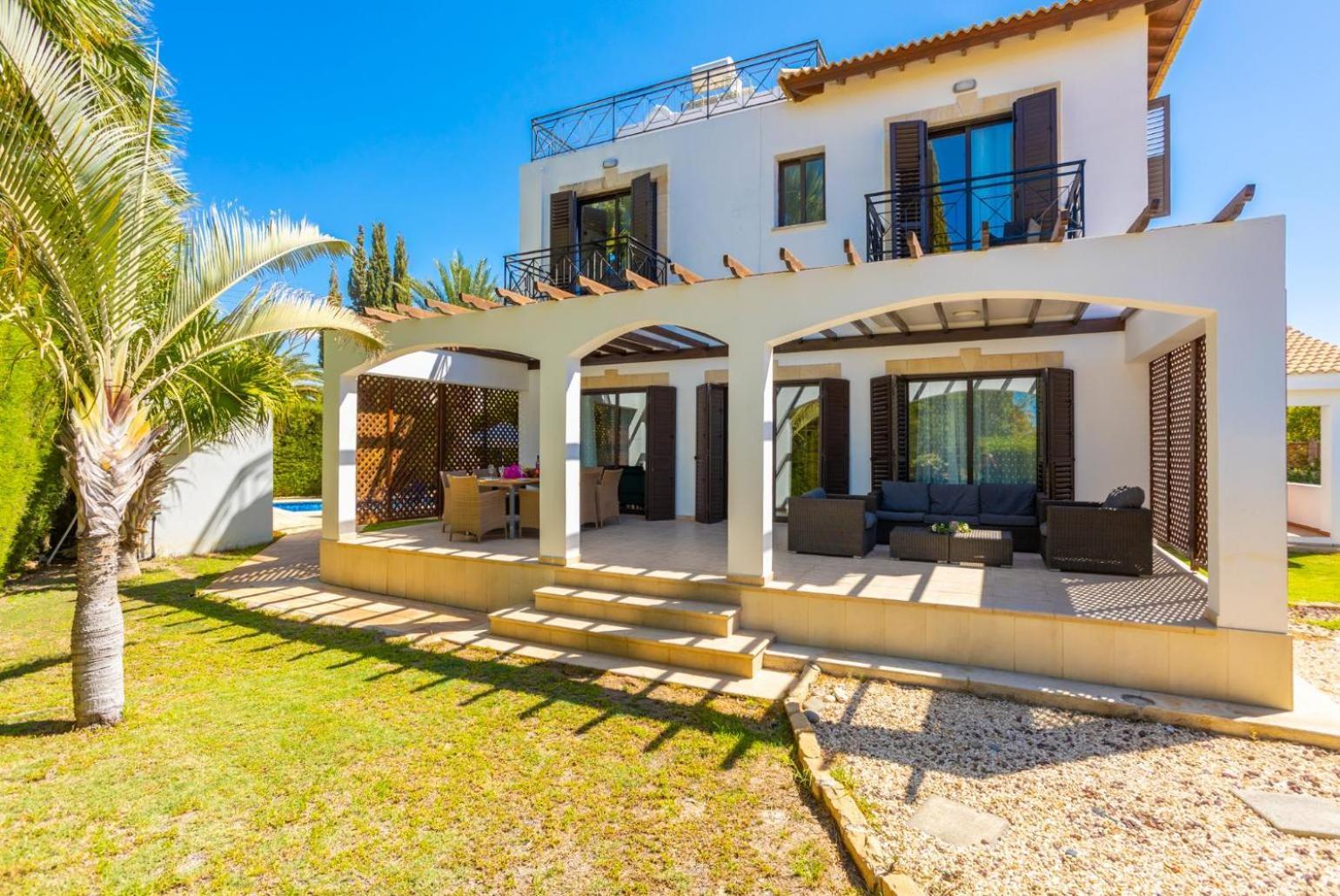 Villa Anna Lachi