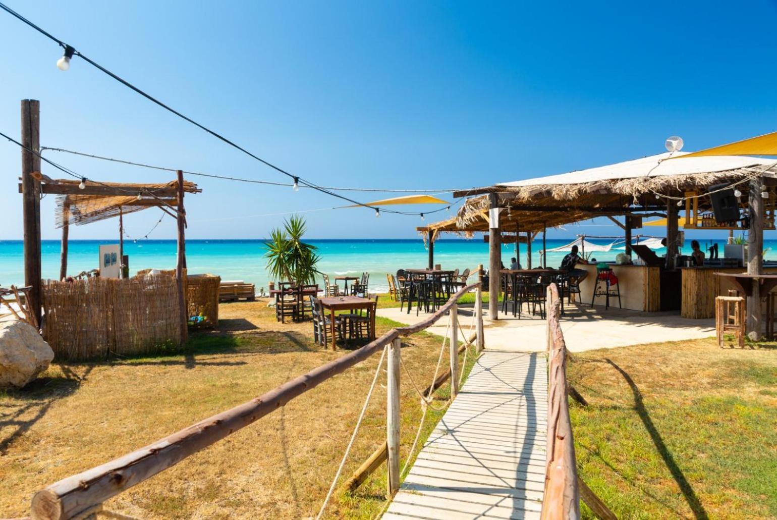 Blue Bay Nicole * Mavroli
