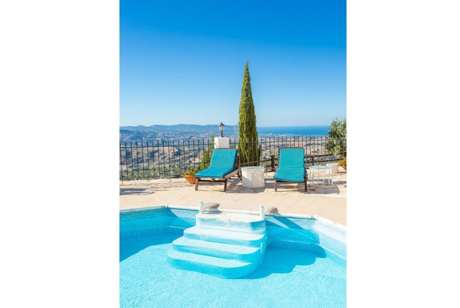 Heaven Villa Polis