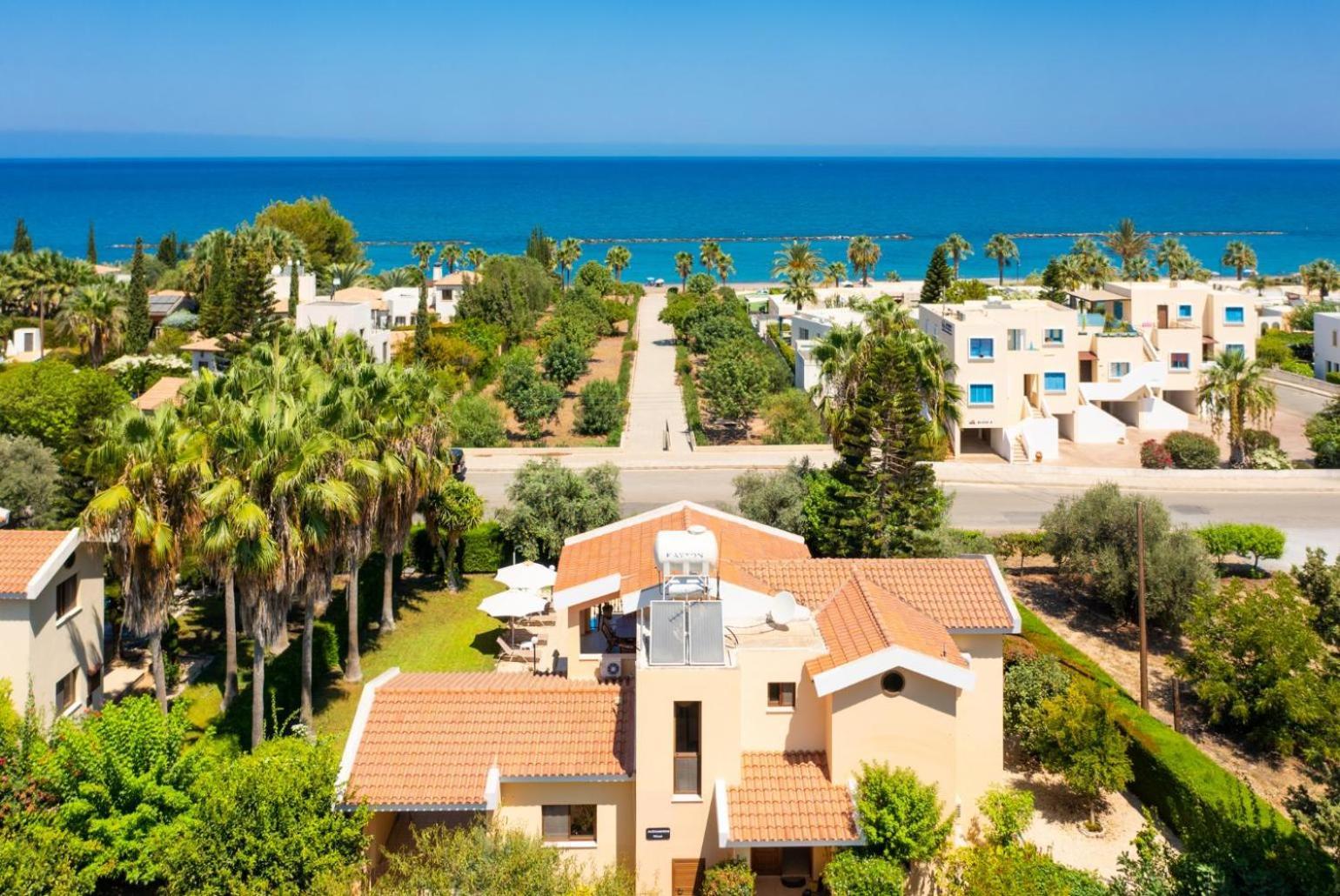 Halima Stefanos Polis