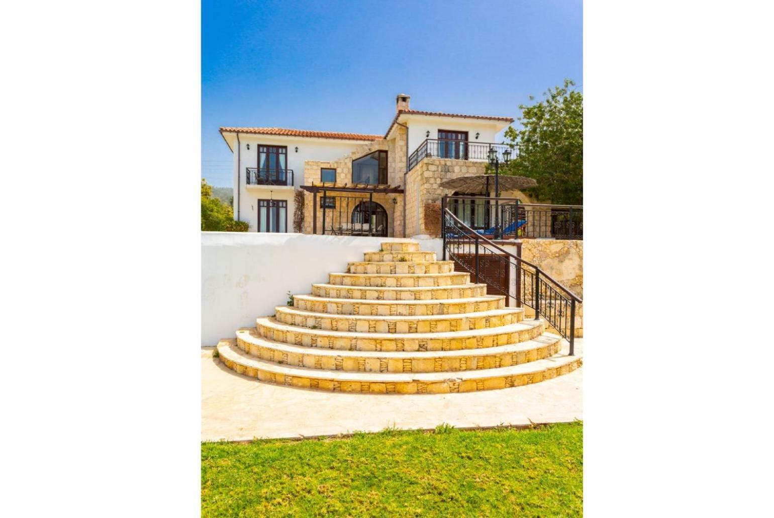 Villa Minoas Argaka