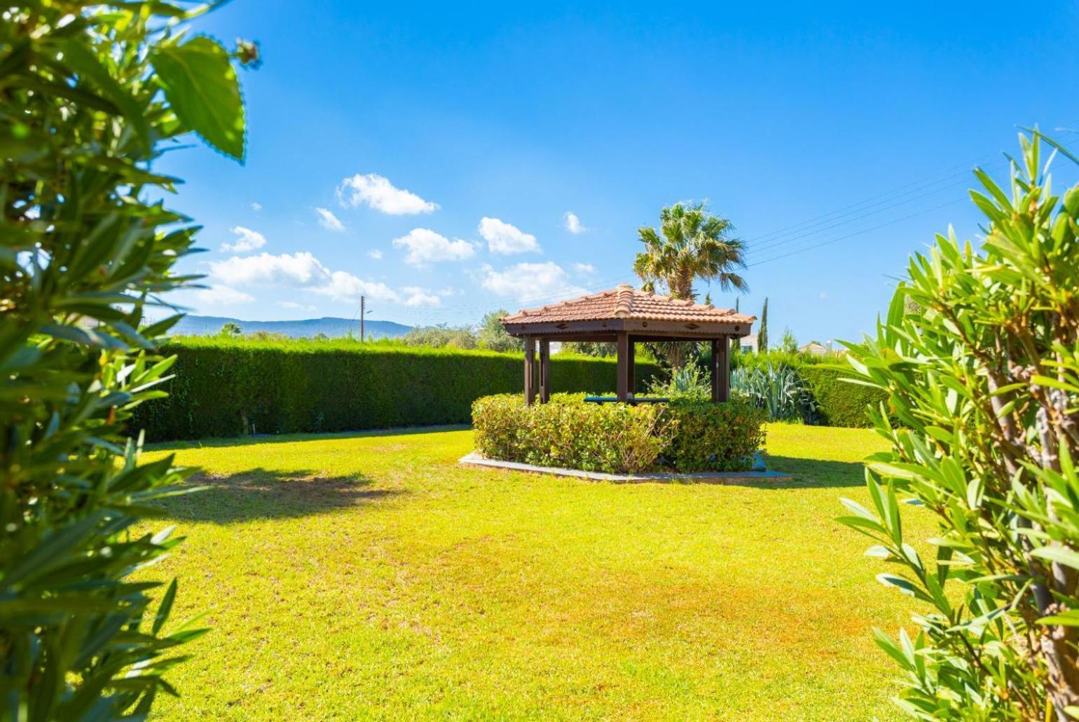 Halima Georgios Villa