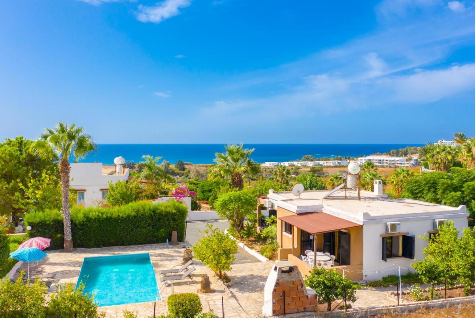 Eleni Villa Coral Bay