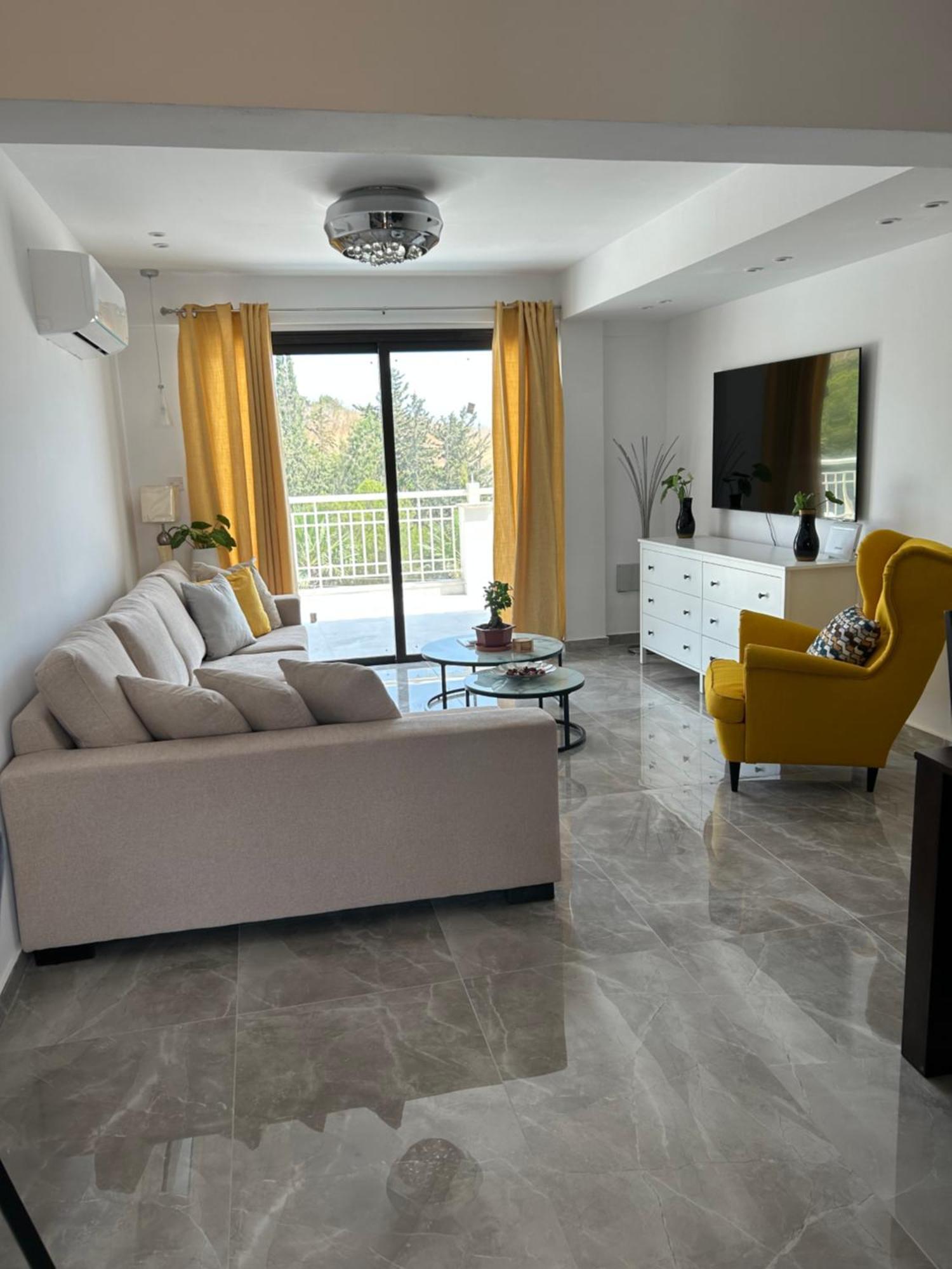 Luxury Apartment