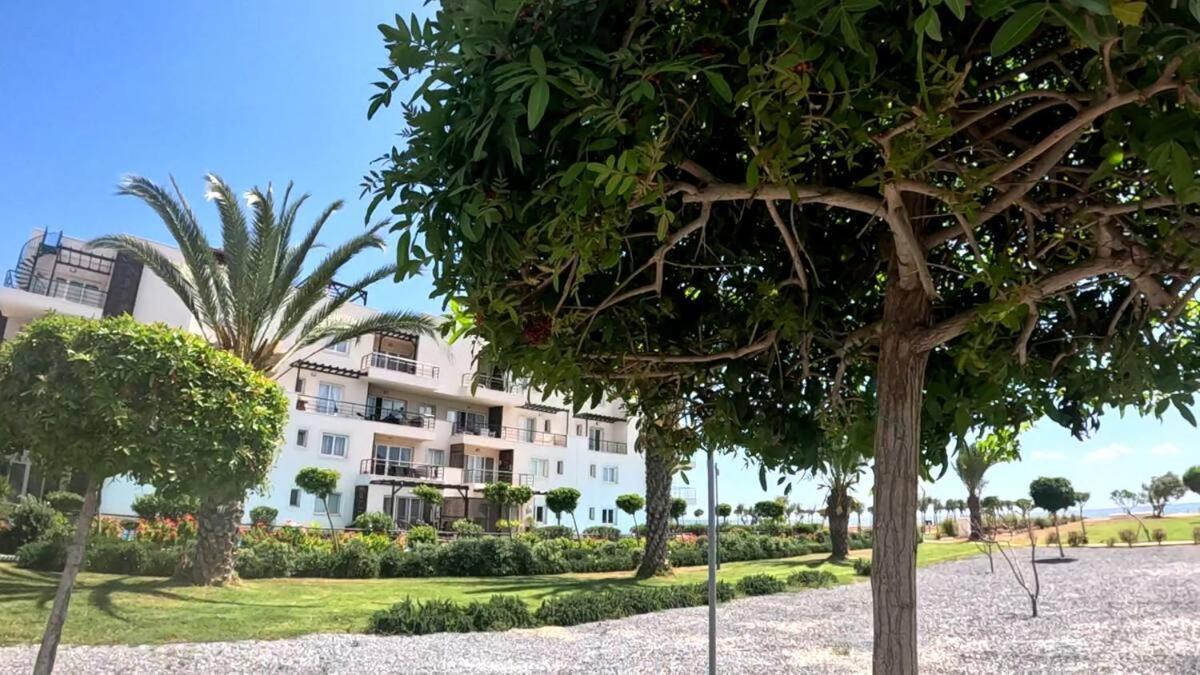 Great Seaview Appartments In Thalassa Apartment