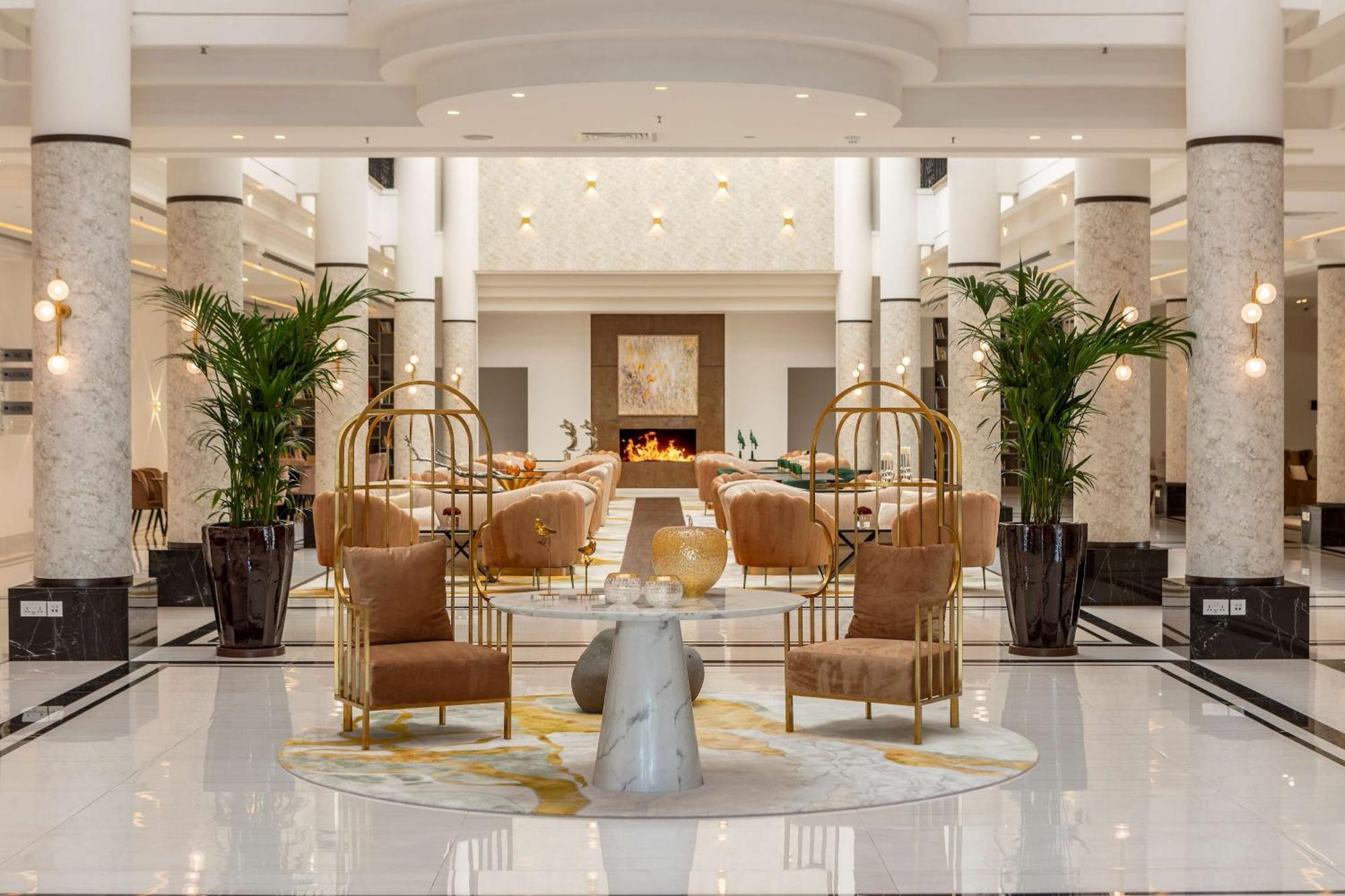Hilton 5* Nicosia