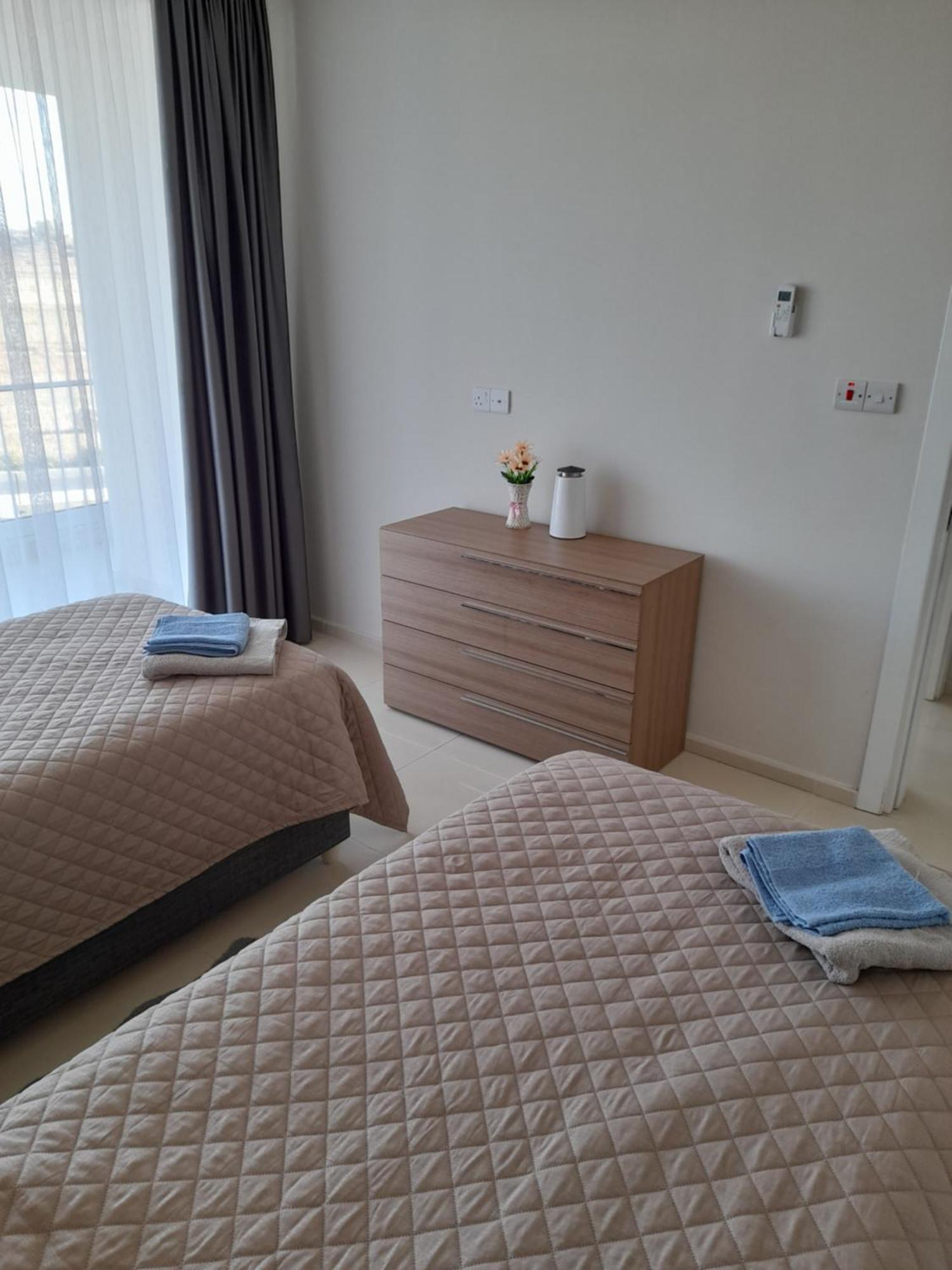 Sea View Retreat: Iskele With Mountain Vistas Apartment Iskele District (Northern Cyprus)