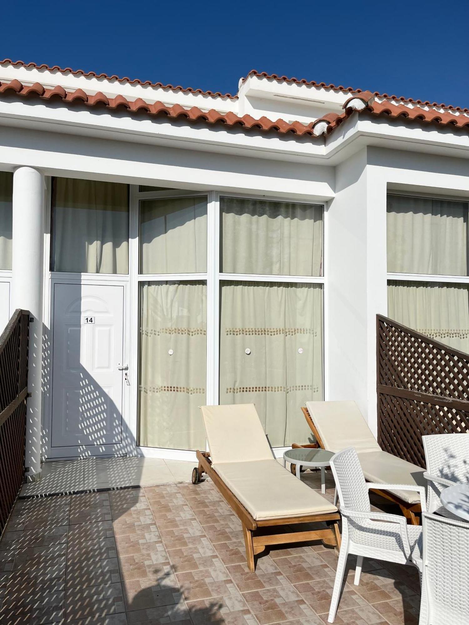 Eliofos Elegant Maisonettes
