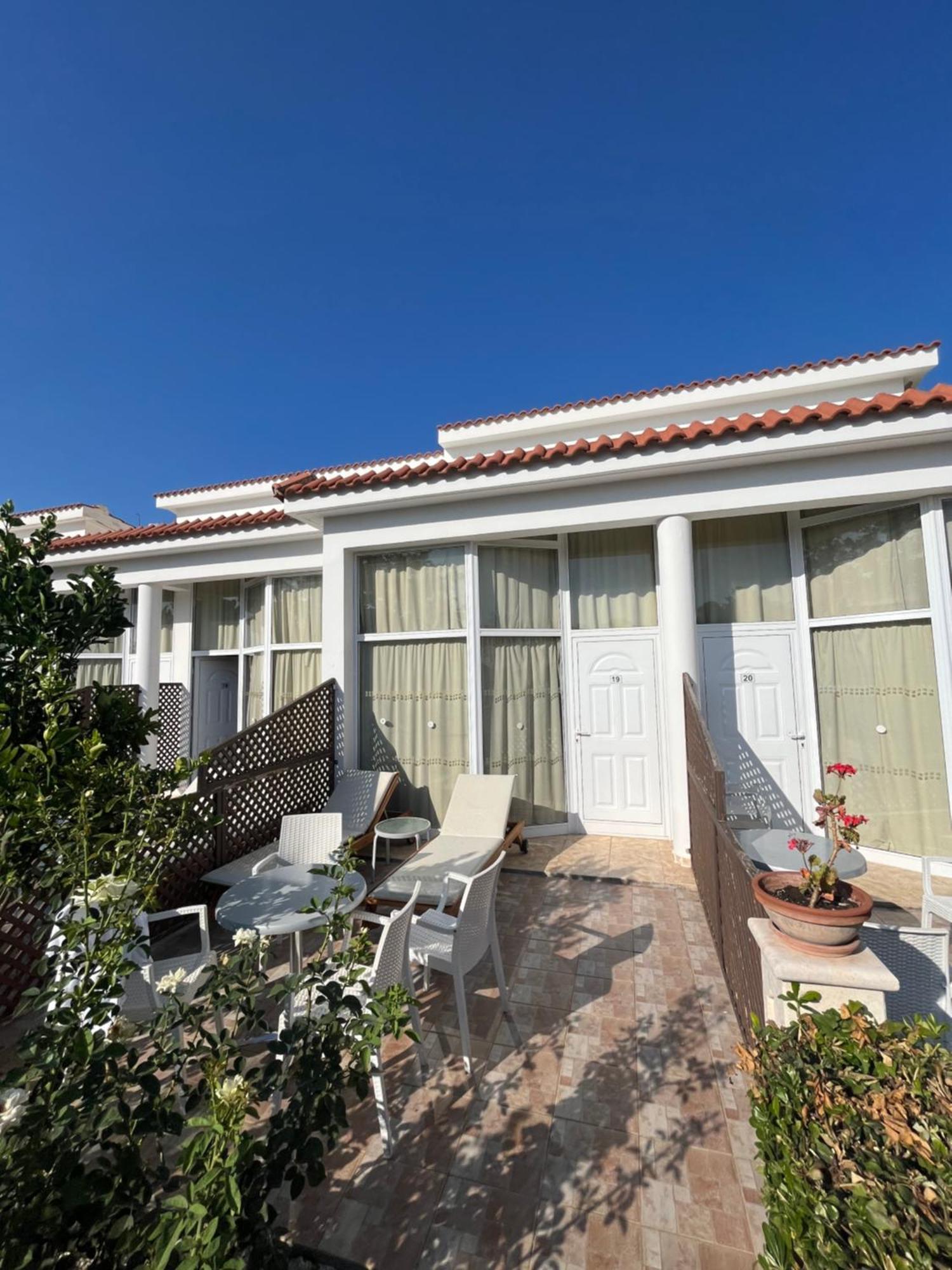 Eliofos Elegant Maisonettes 2* Polis