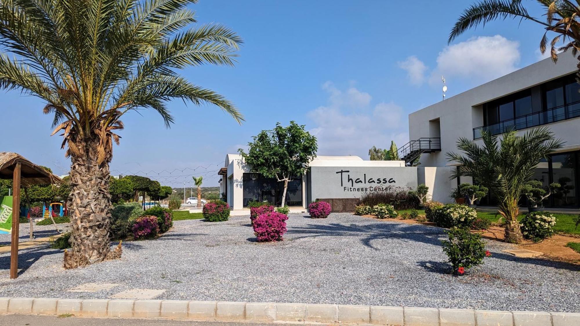 Smart With Large Terrace Apartment *