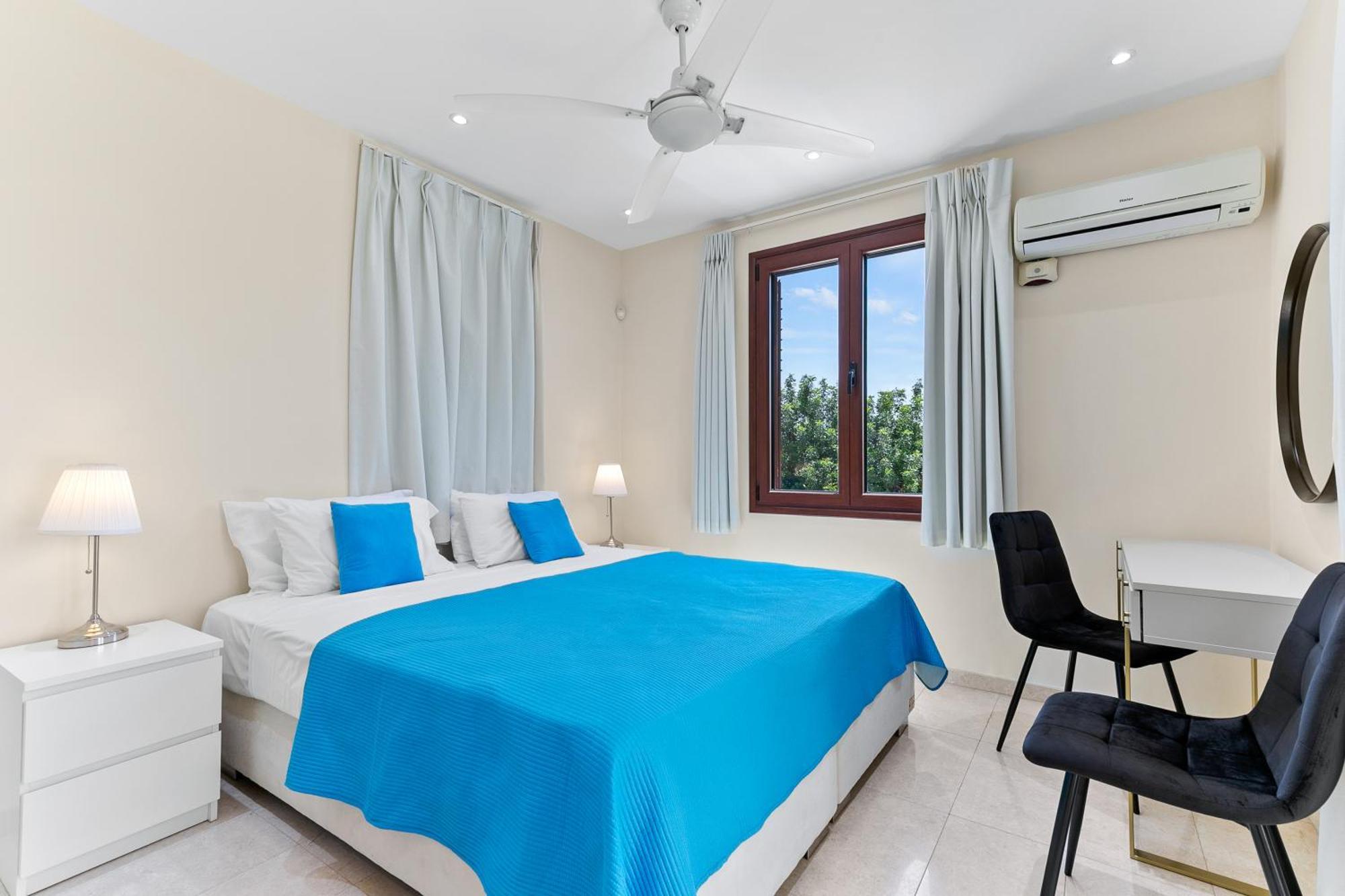 5 Bedroom Poseidon With Private Pool, Aphrodite Hills Kouklia
