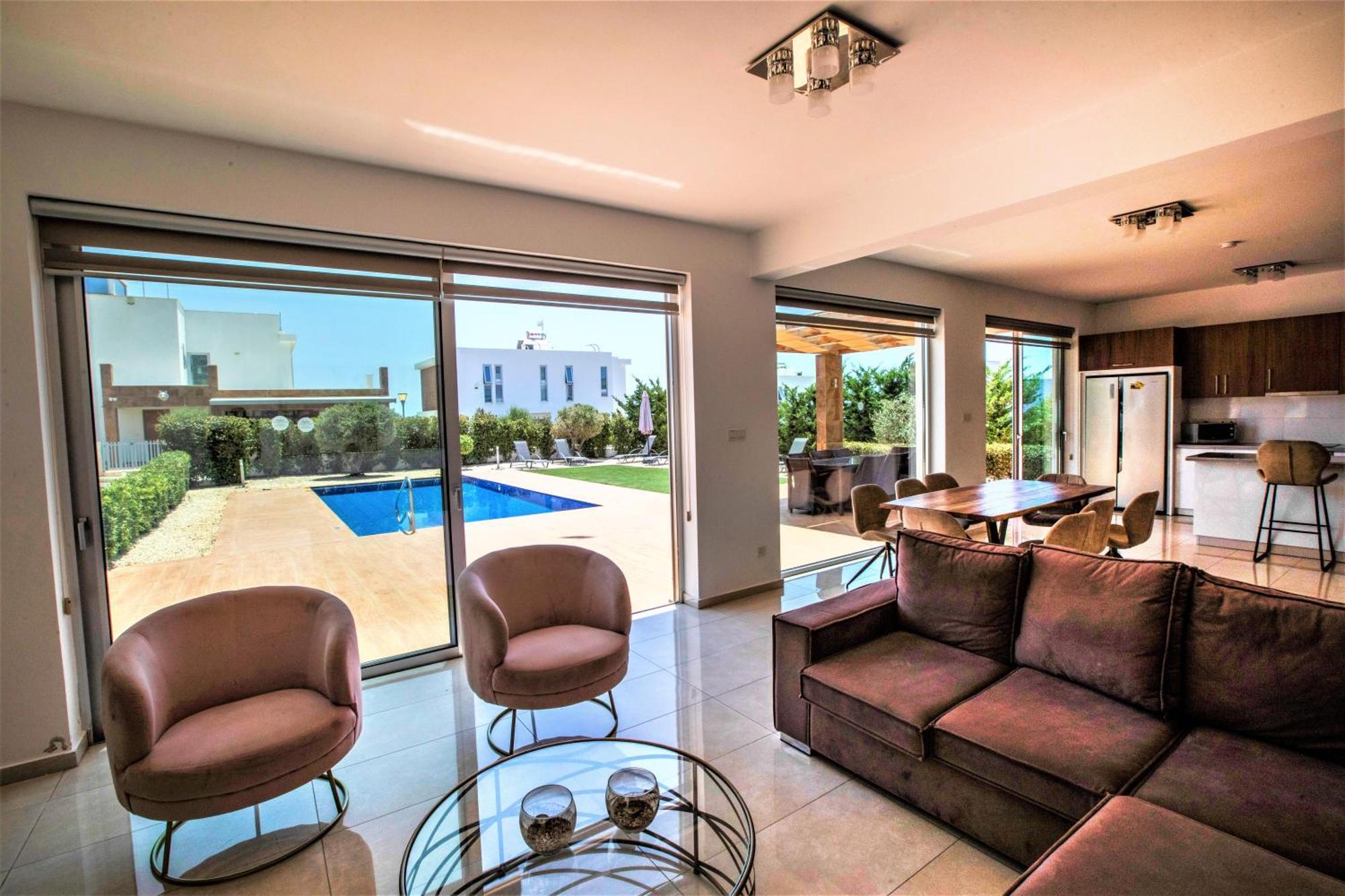 Coral Elite Residences Coral Bay