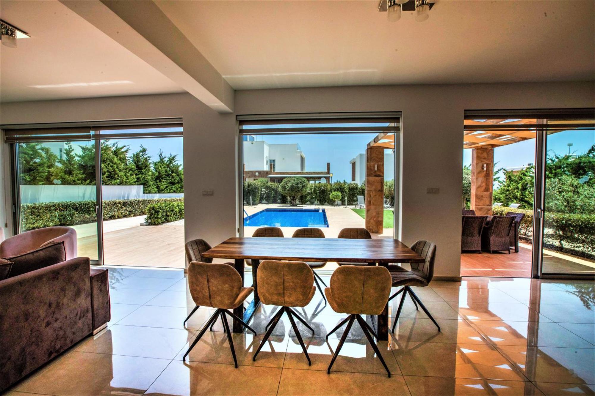 Coral Elite Residences Villa Coral Bay