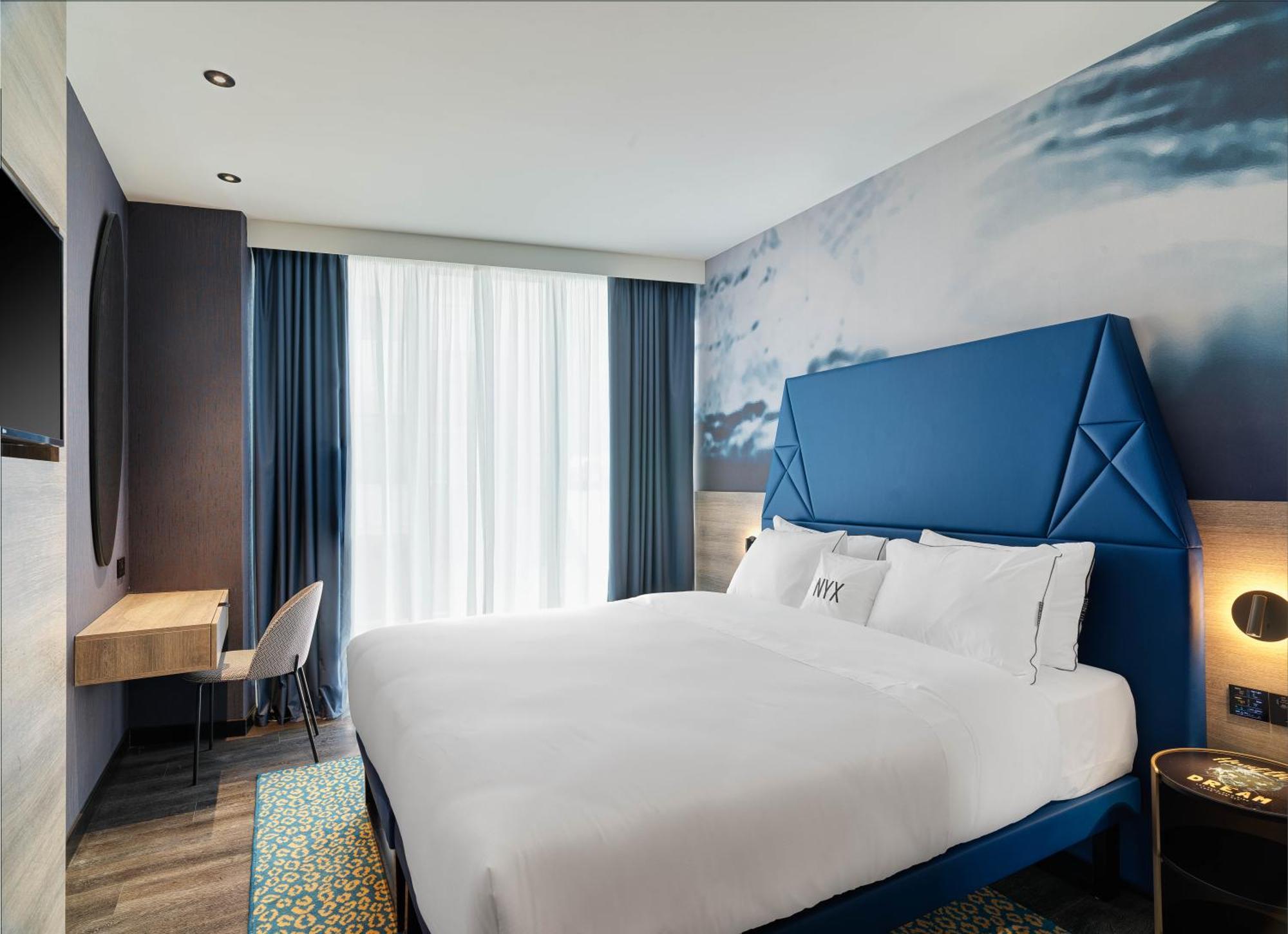 Hotel Nyx By Leonardo 4*