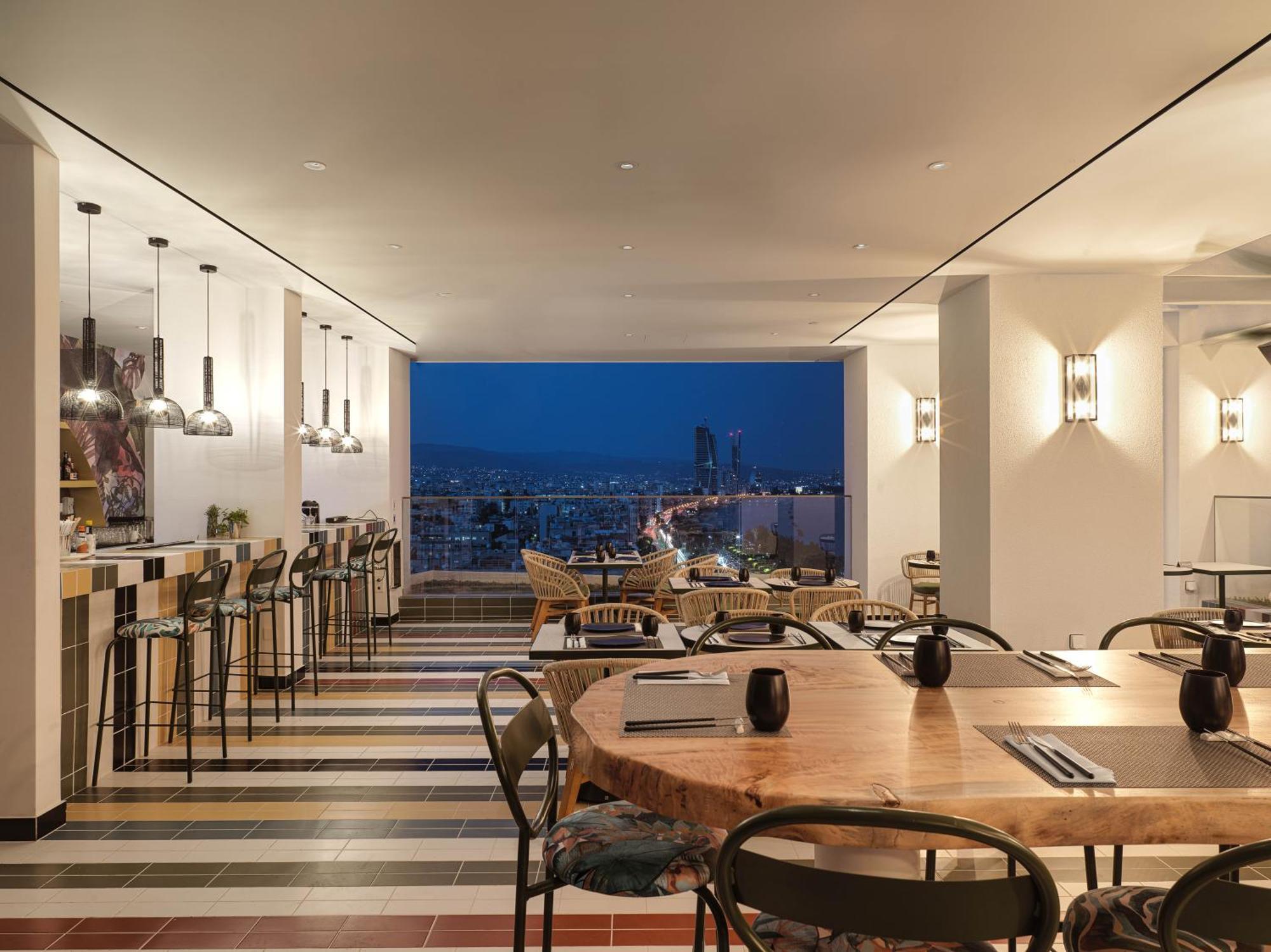 Hotel Nyx By Leonardo 4*