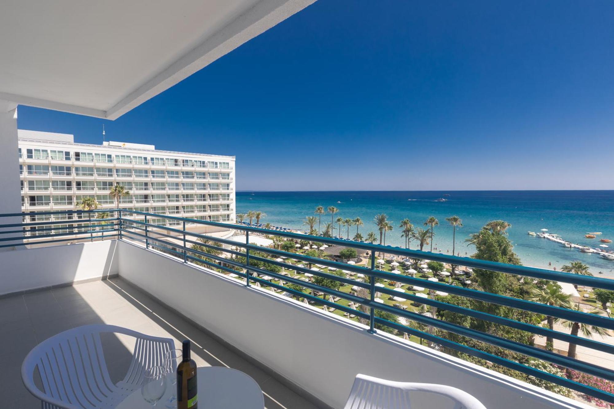 Iliada 4* Protaras