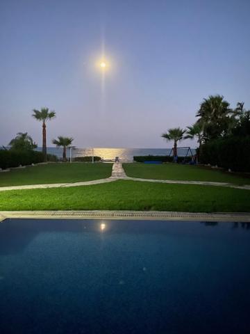 Ionion Beachfront Pousada