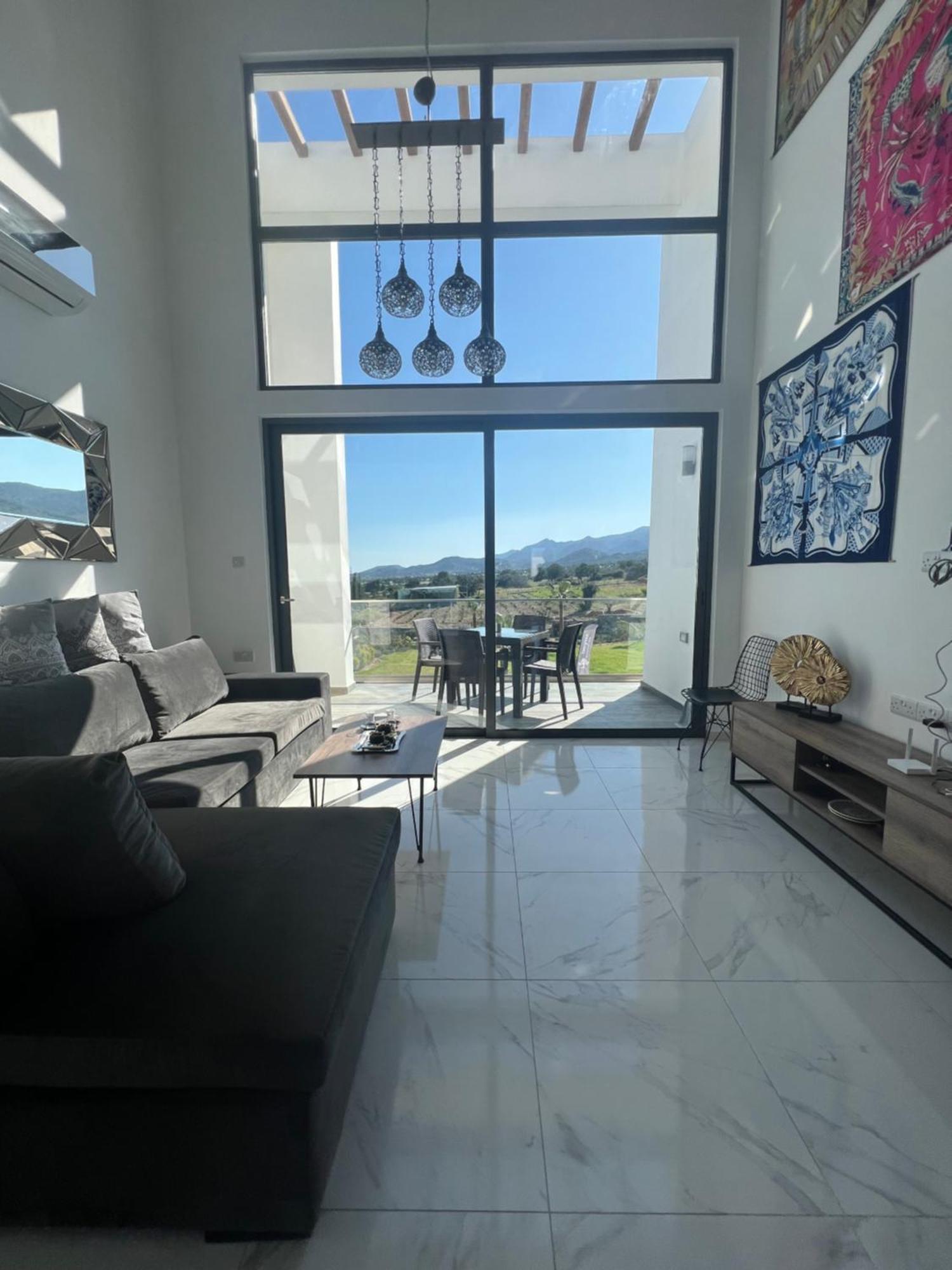 Hermes Penthouse * Akanthou