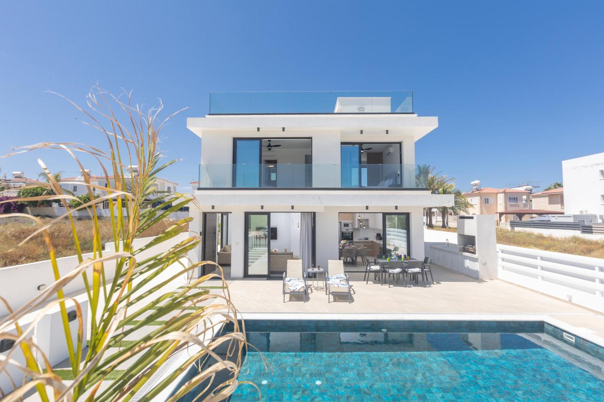 Trinity Villa *