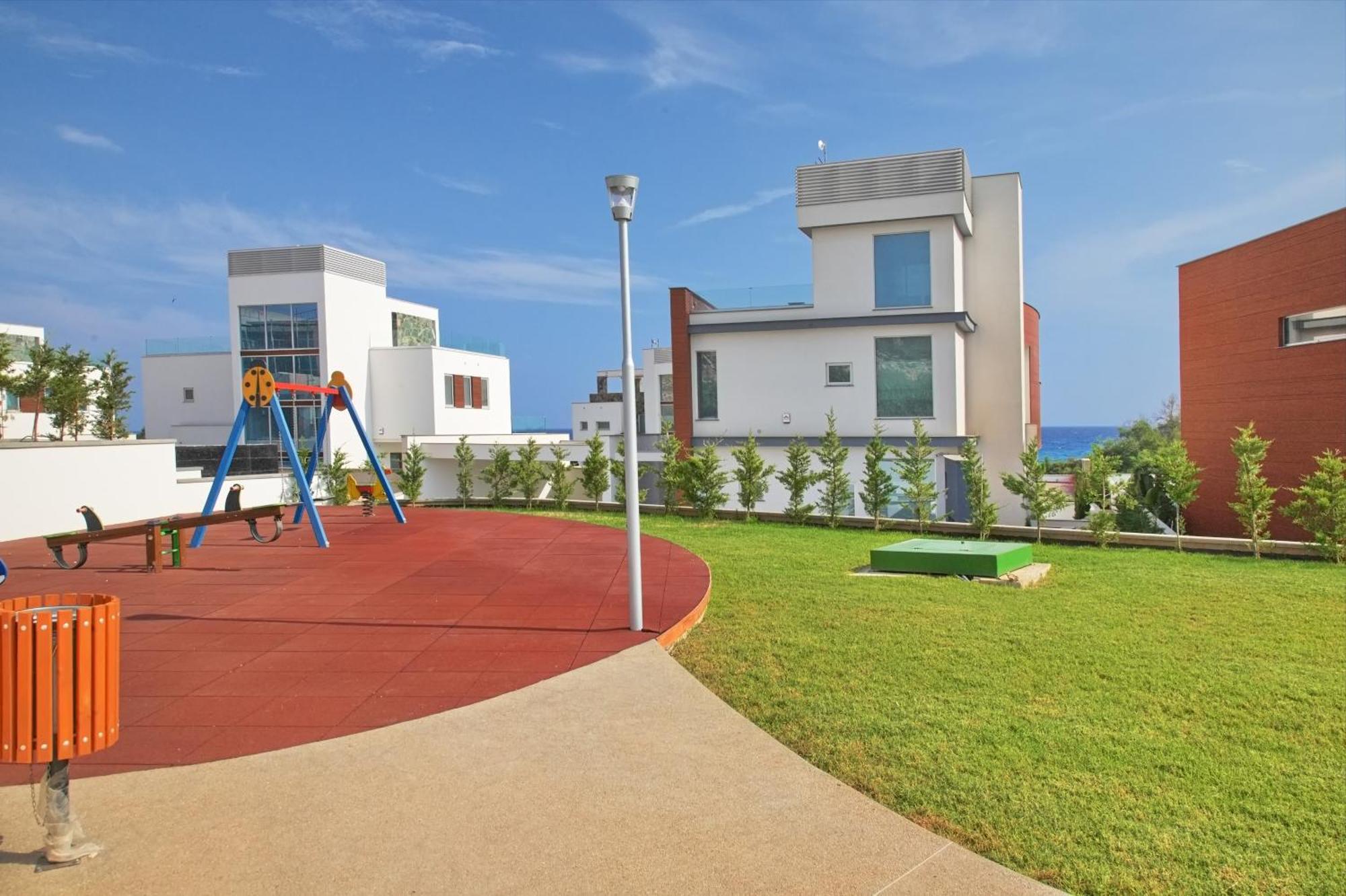 Pousada Beachfront Luxury Idania